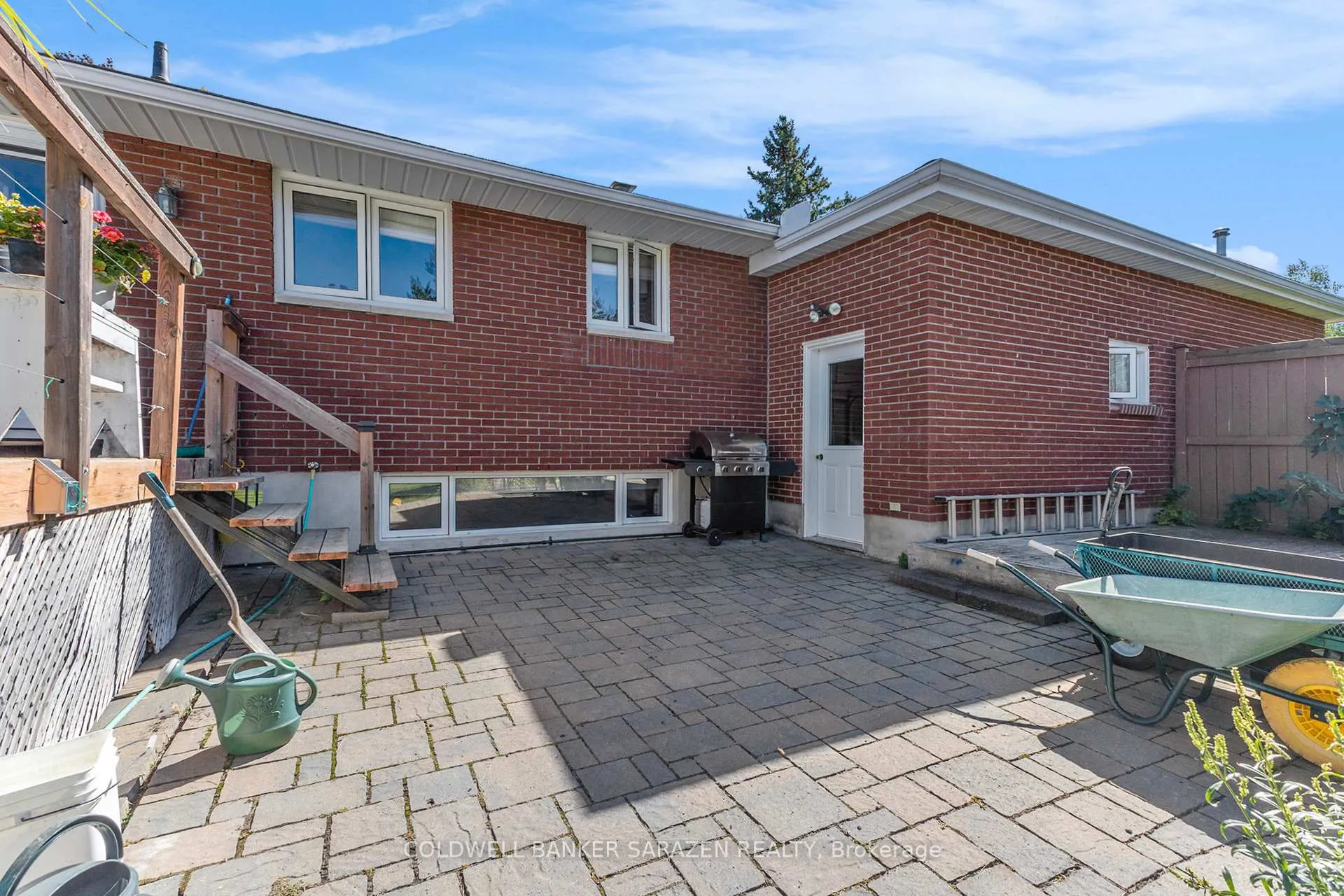 Photo 28 of 32 Wabalac Drive, McNab/Braeside, Mcnab/Braeside Twps — HOMEH