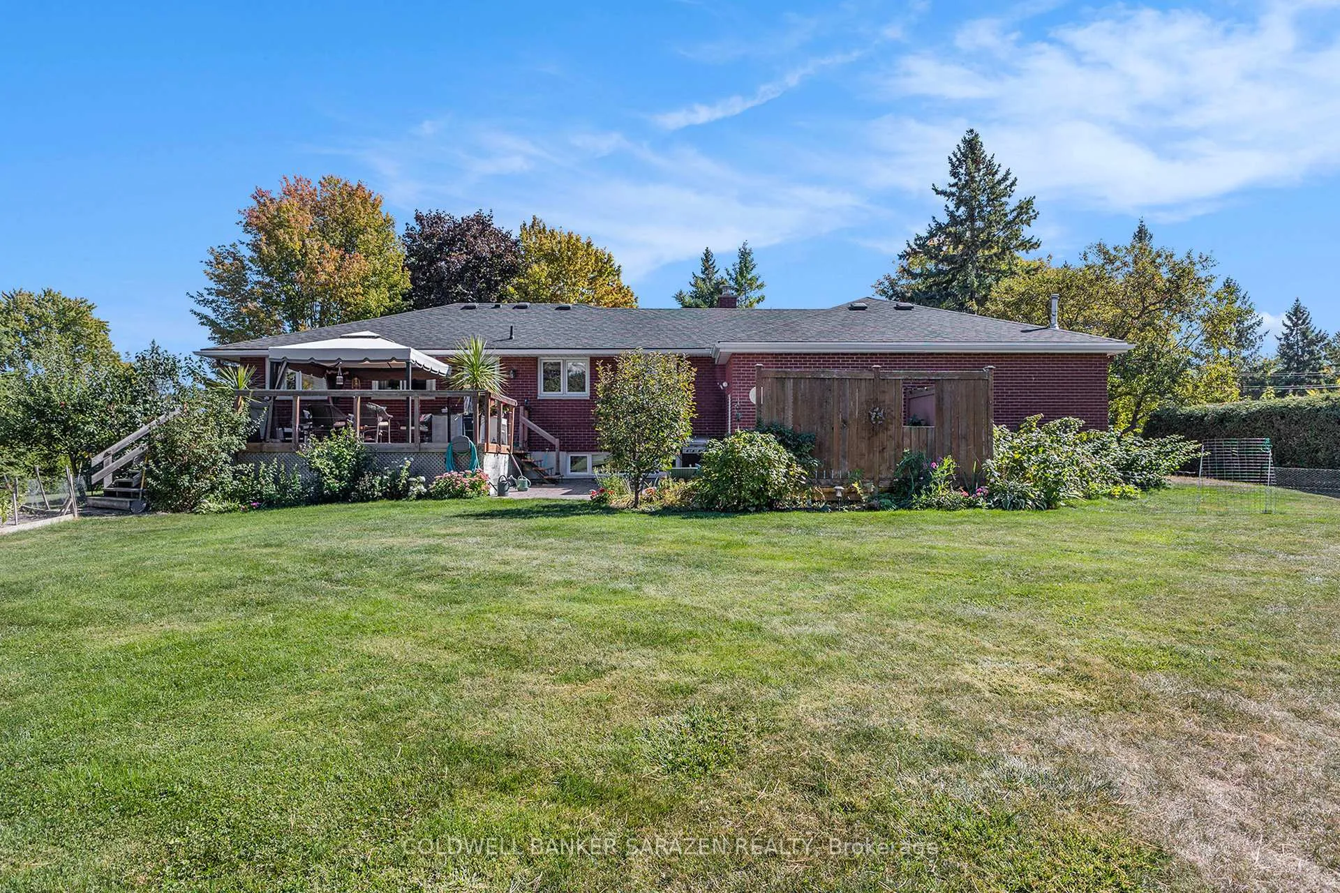 Photo 33 of 32 Wabalac Drive, McNab/Braeside, Mcnab/Braeside Twps — HOMEH