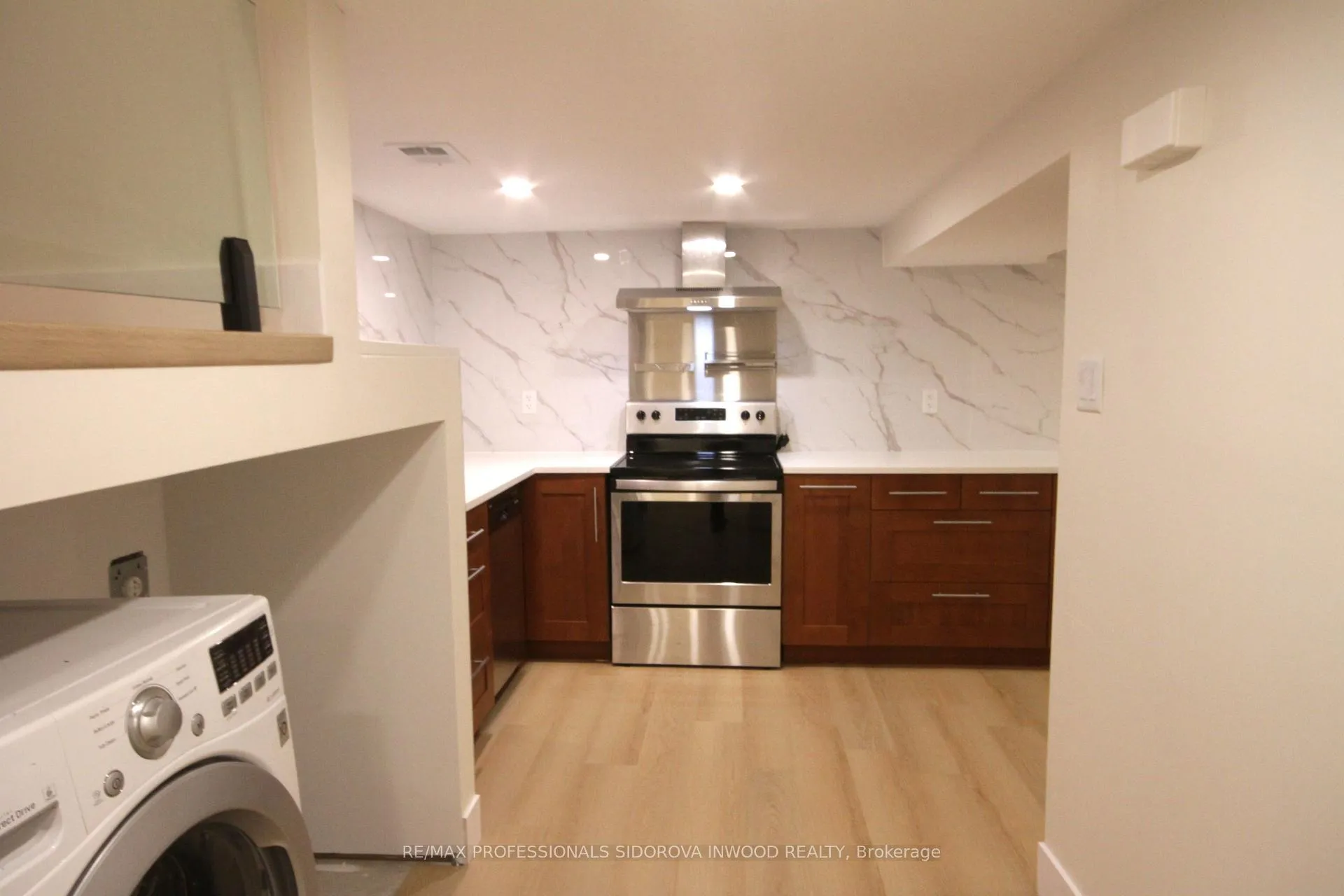 Photo 6 of Unit Bsmt, 52 Rogers Road, Toronto, Oakwood Village — HOMEH