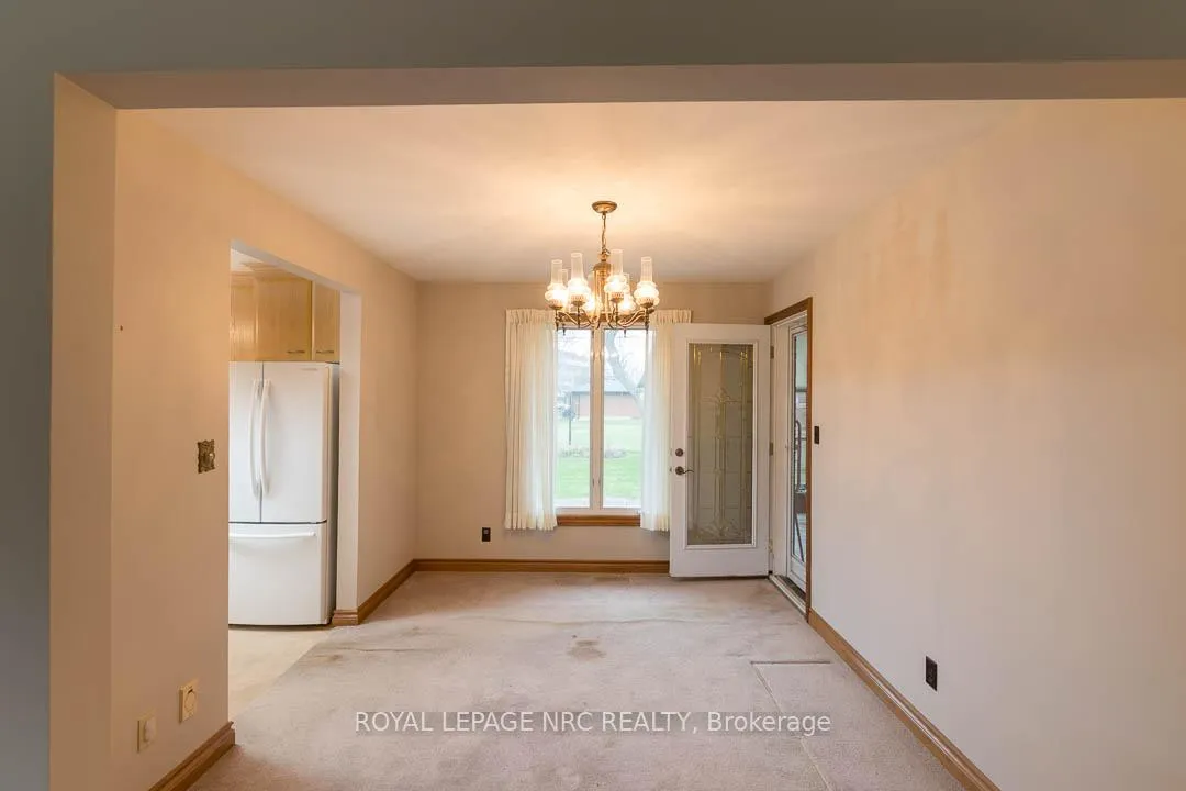 Photo 11 of 1 Heather Court, Welland, Prince Charles — HOMEH