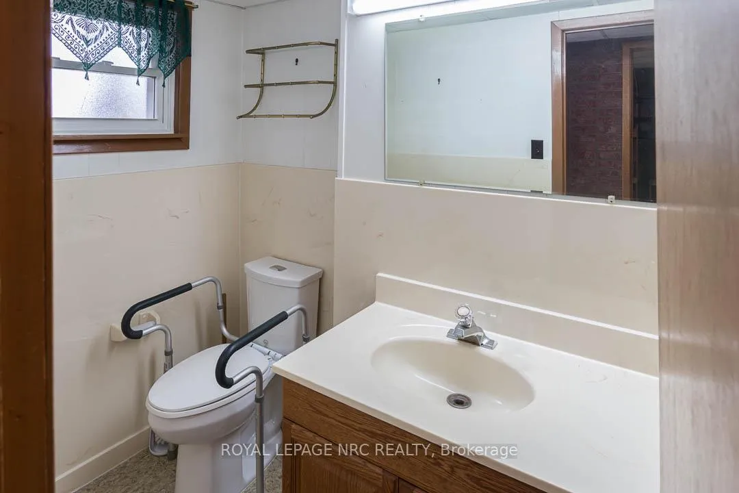 Photo 23 of 1 Heather Court, Welland, Prince Charles — HOMEH