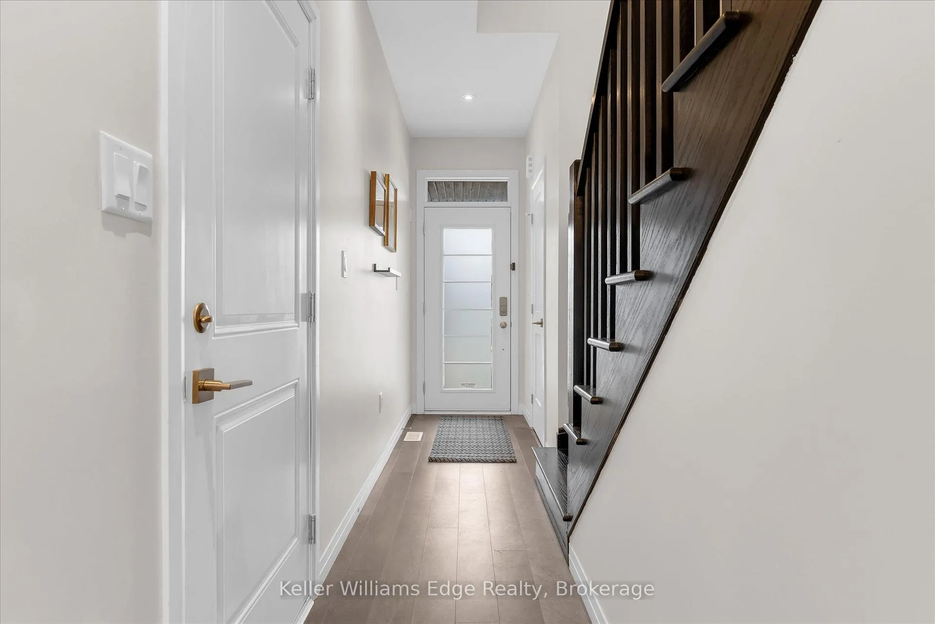 Photo 6 of 90 Soho Street, Hamilton, Stoney Creek Mountain — HOMEH