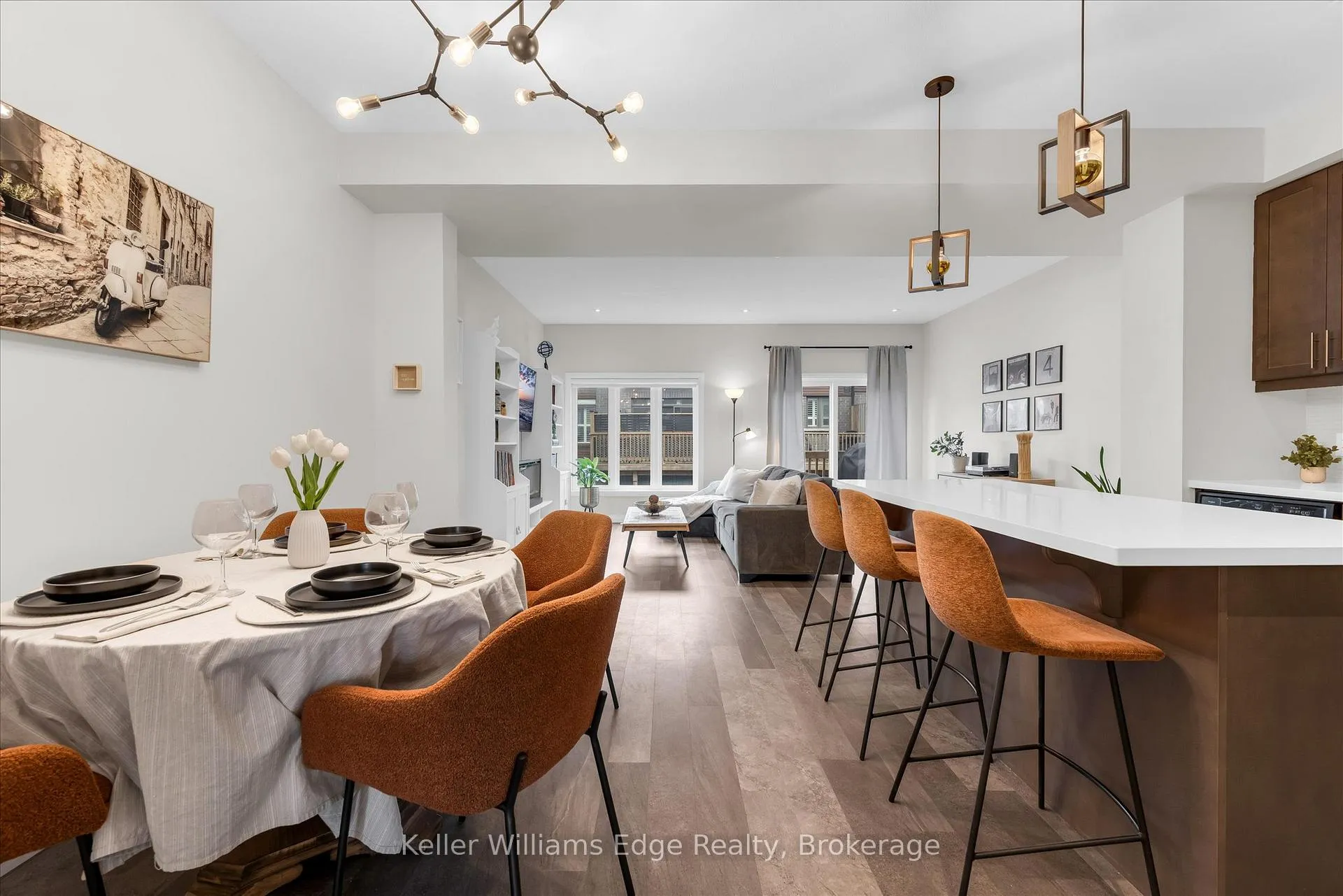 Photo 7 of 90 Soho Street, Hamilton, Stoney Creek Mountain — HOMEH