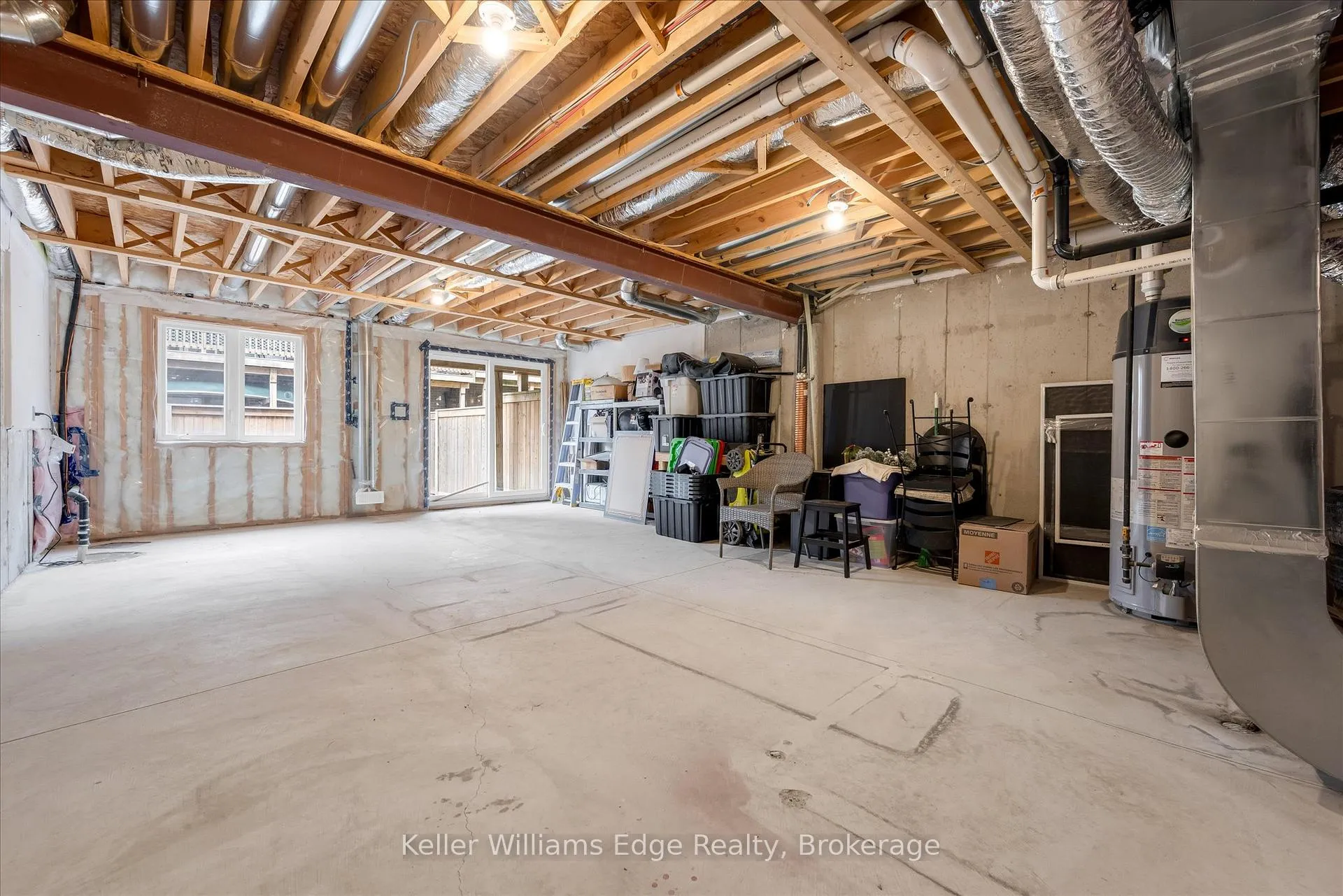Photo 33 of 90 Soho Street, Hamilton, Stoney Creek Mountain — HOMEH