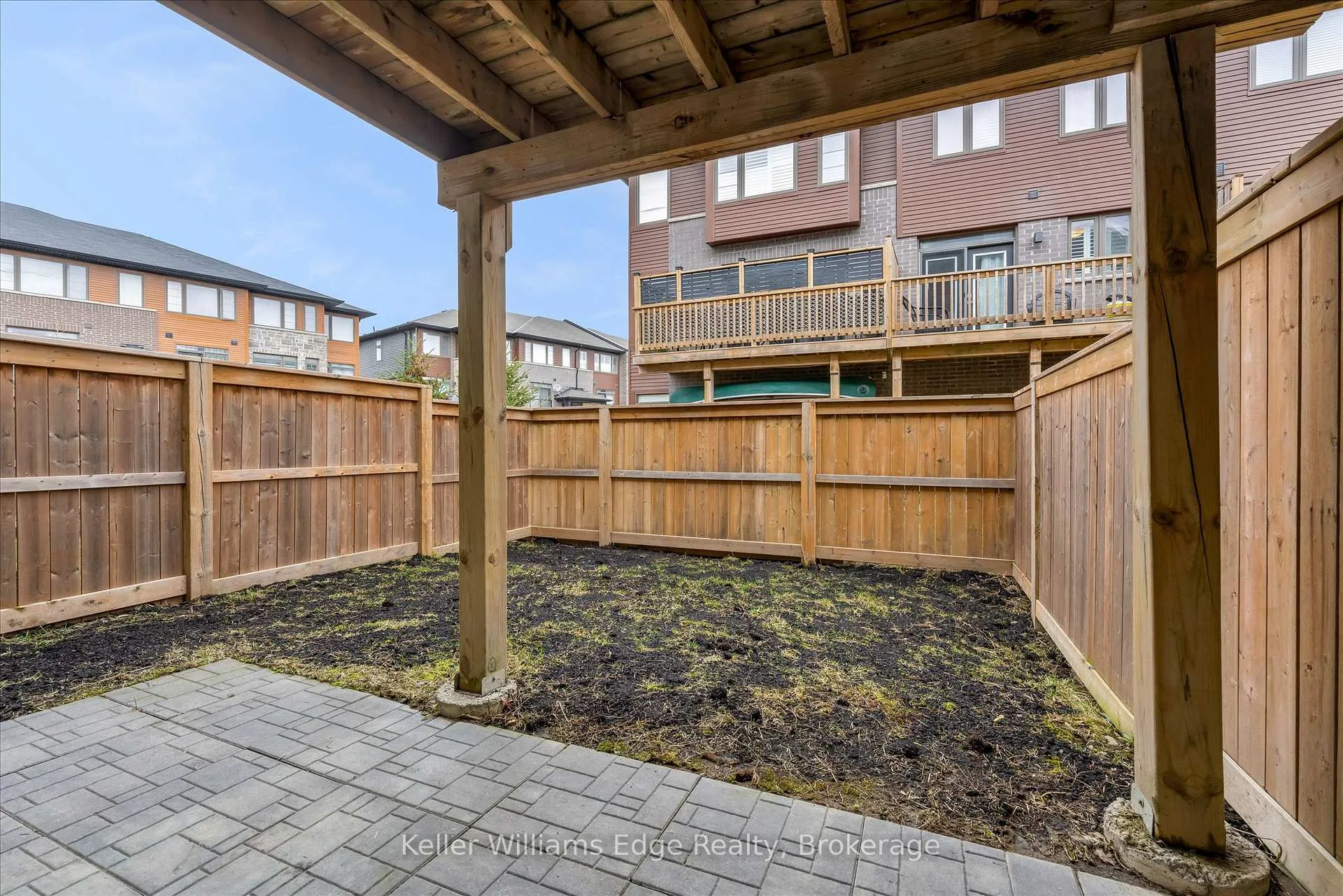 Photo 35 of 90 Soho Street, Hamilton, Stoney Creek Mountain — HOMEH
