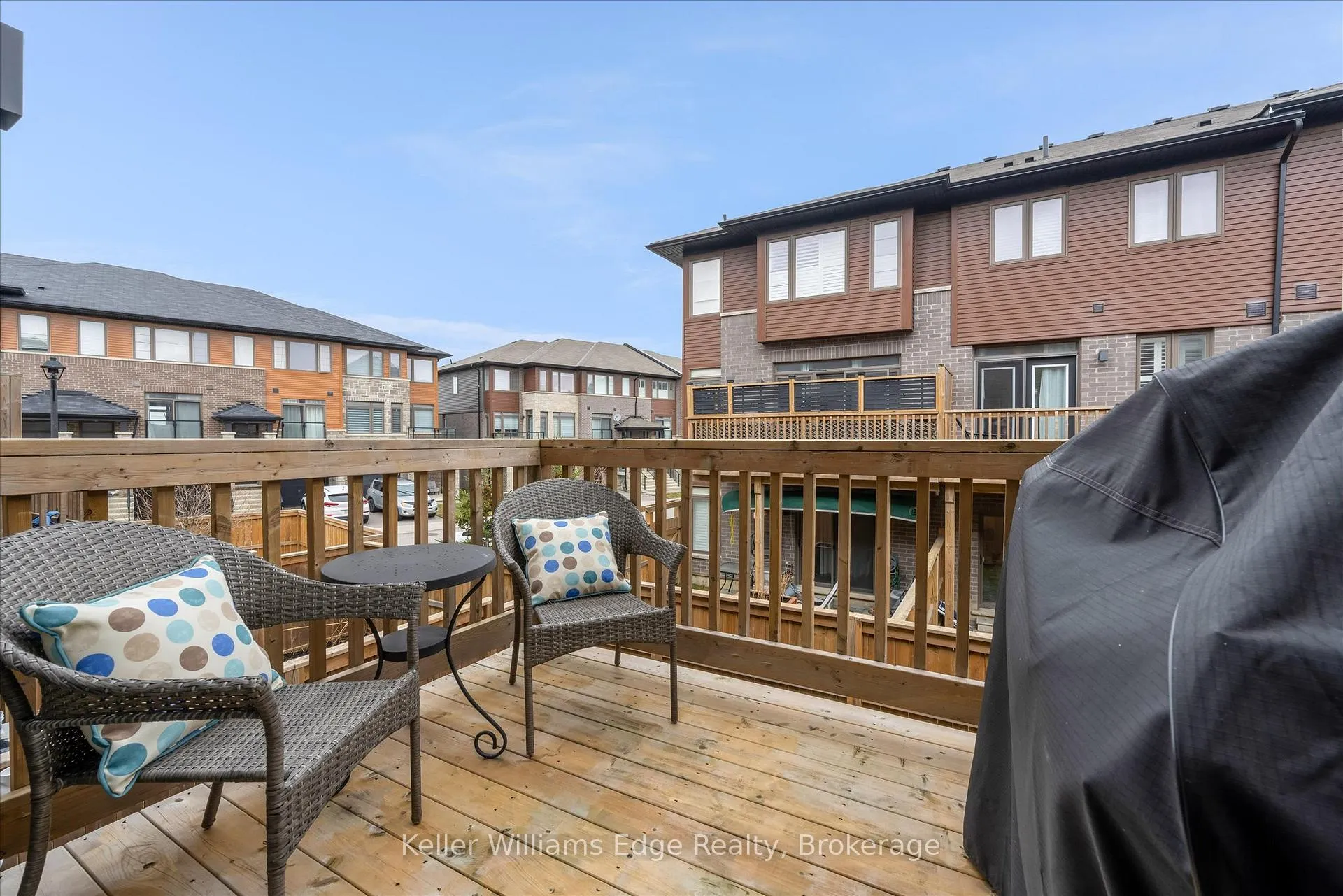Photo 36 of 90 Soho Street, Hamilton, Stoney Creek Mountain — HOMEH