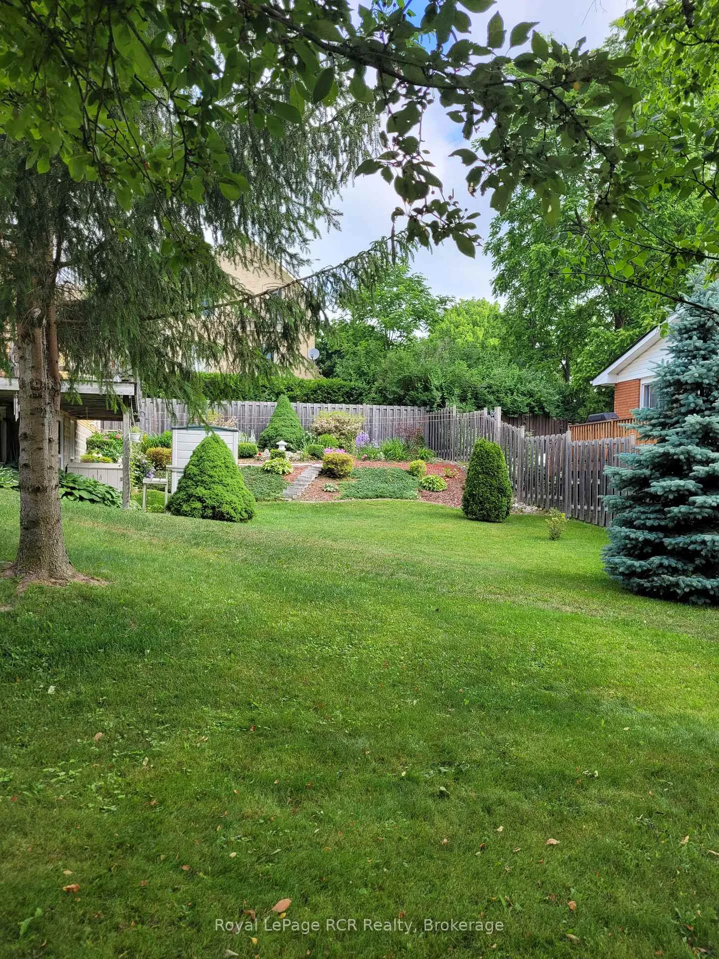 Photo 22 of 193 Albert Street, West Grey — HOMEH