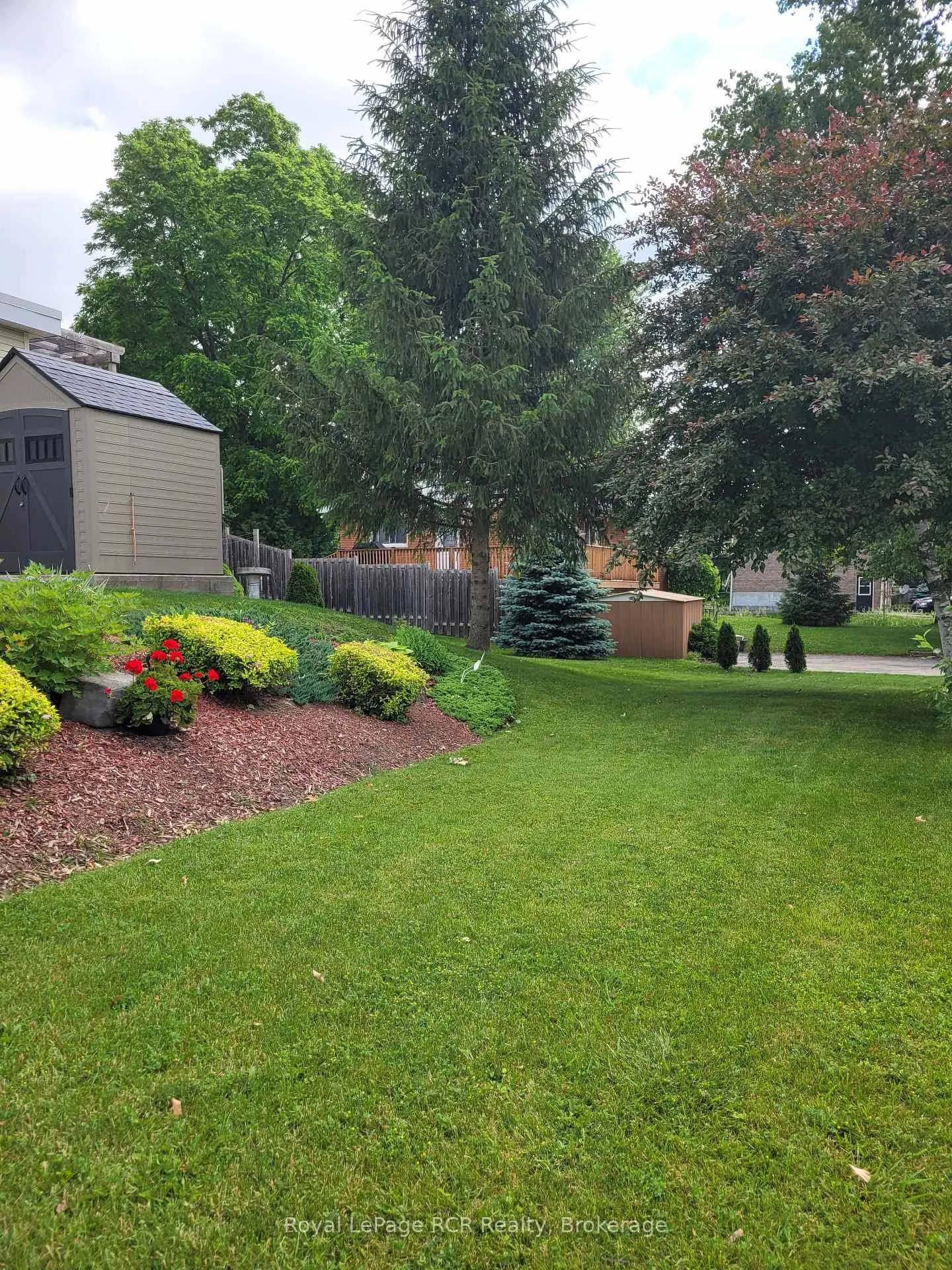 Photo 24 of 193 Albert Street, West Grey — HOMEH