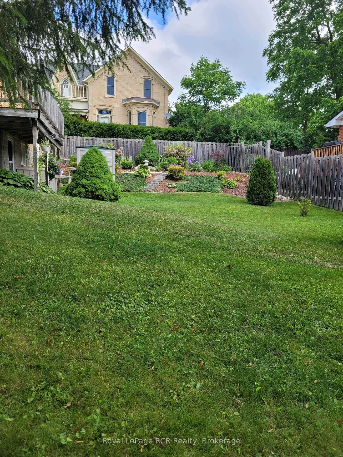 Photo 25 of 193 Albert Street, West Grey — HOMEH