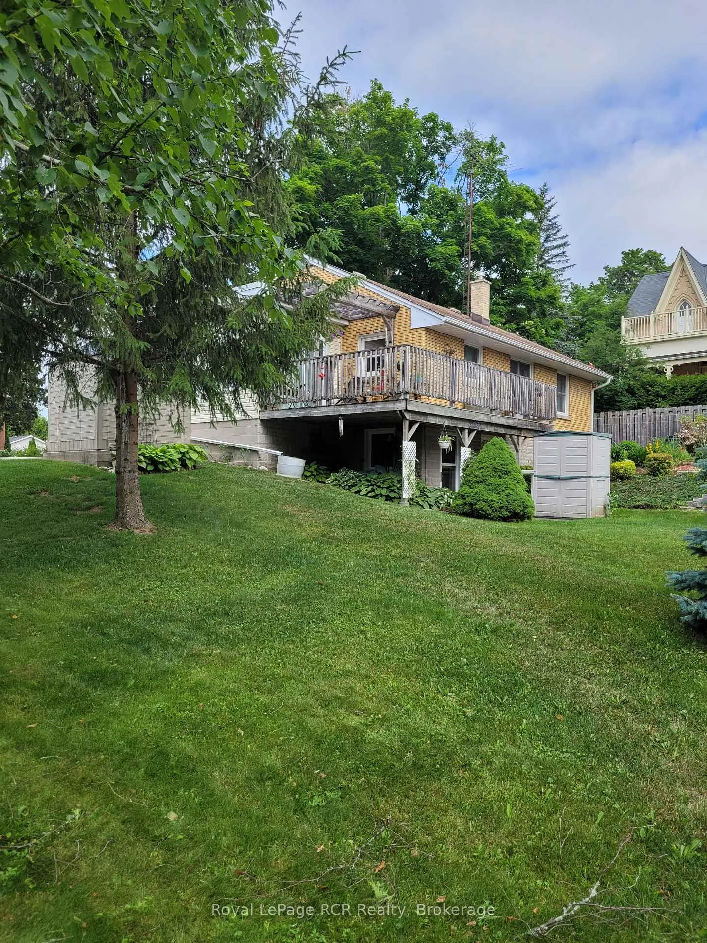 Photo 26 of 193 Albert Street, West Grey — HOMEH