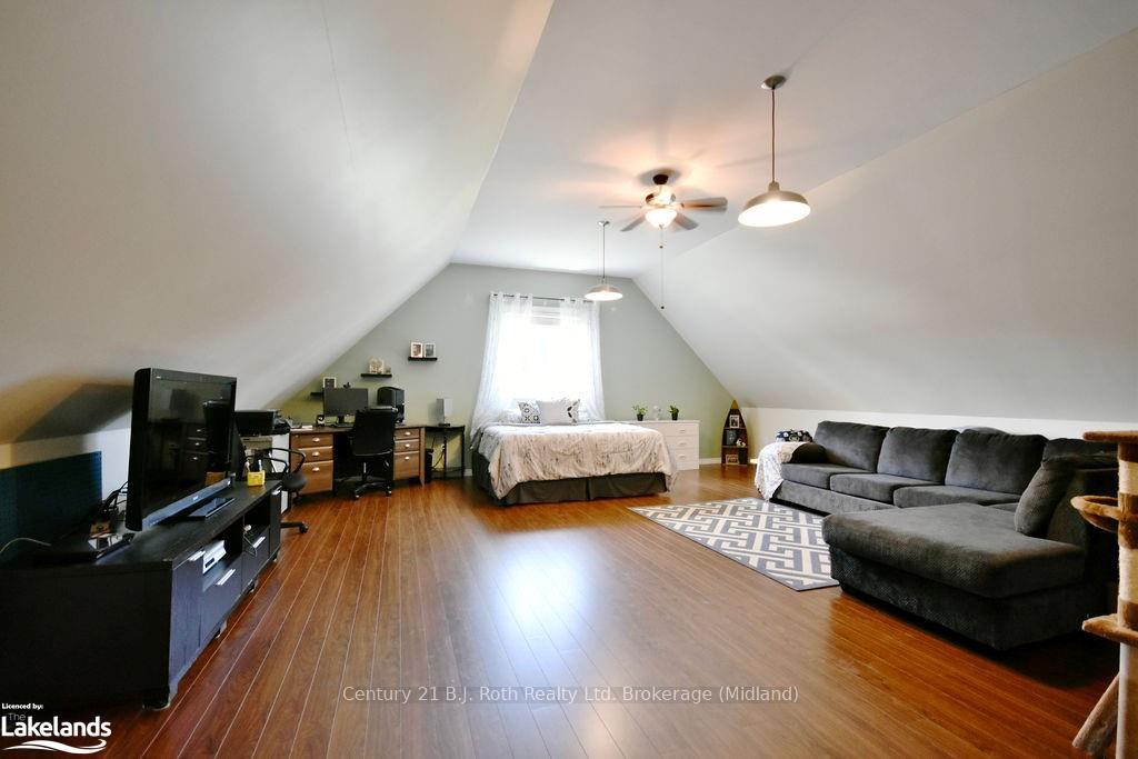 Photo 18 of 6 Concession Road 9 E, Tiny, Perkinsfield — HOMEH