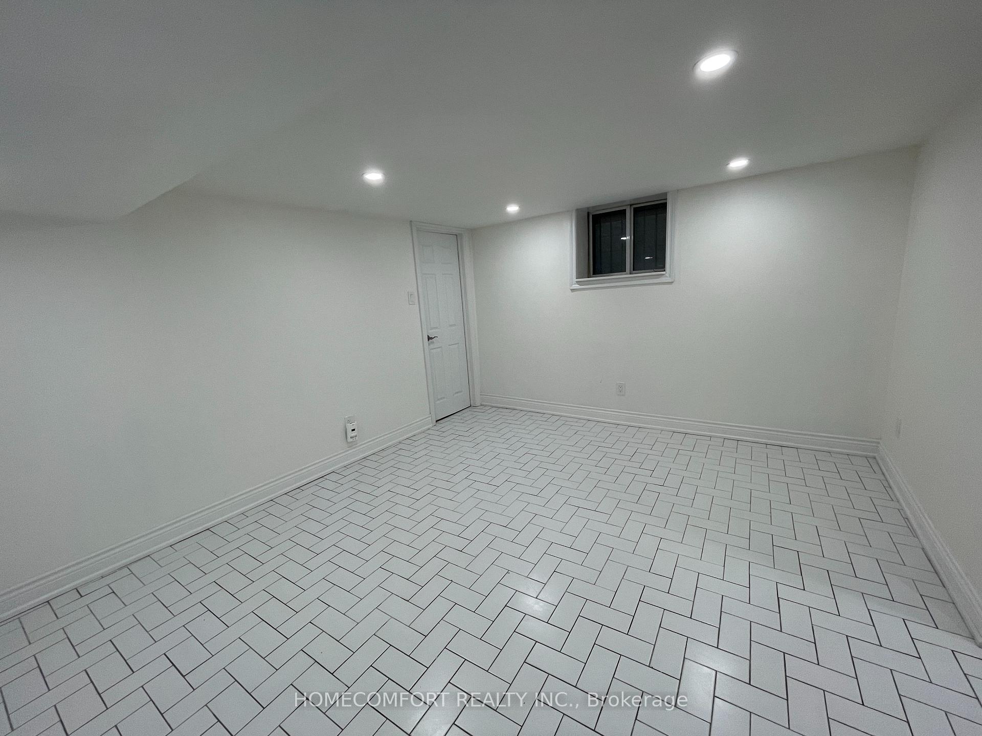 Photo 4 of Unit Lower, 432 Lansdowne Avenue, Toronto, Dufferin Grove — HOMEH