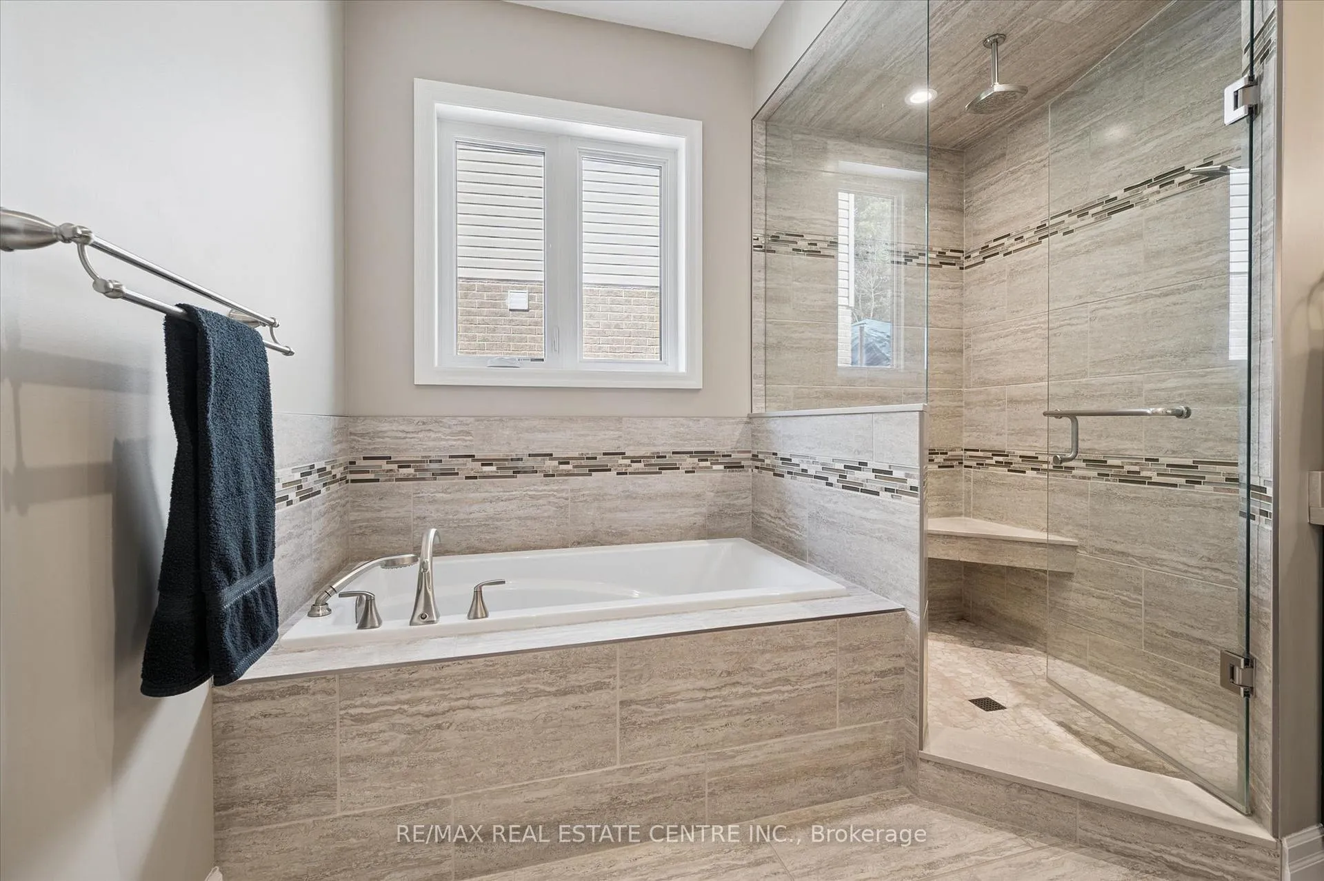 Photo 18 of 609 Pelham Street, Waterloo — HOMEH