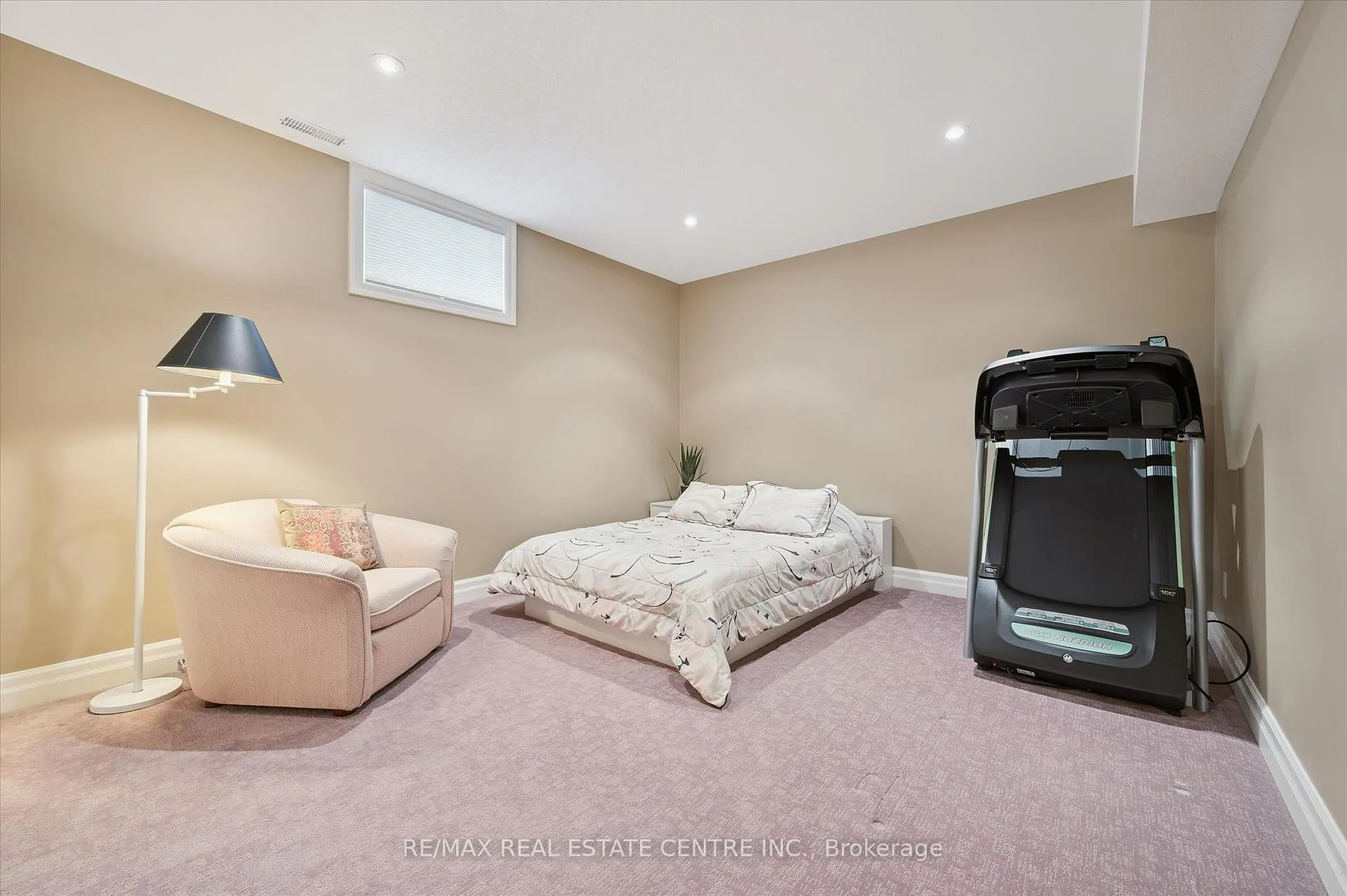 Photo 25 of 609 Pelham Street, Waterloo — HOMEH