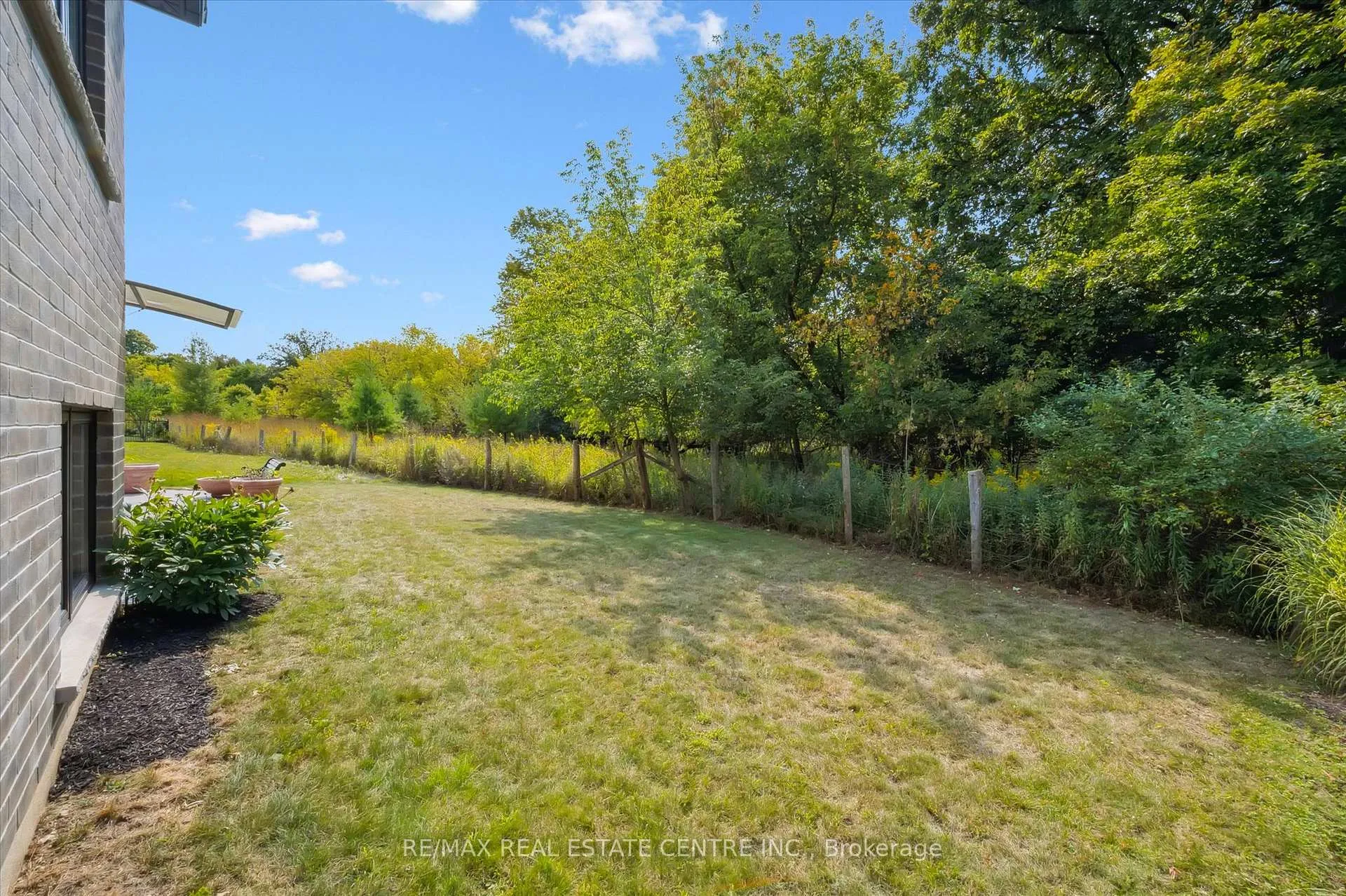 Photo 33 of 609 Pelham Street, Waterloo — HOMEH