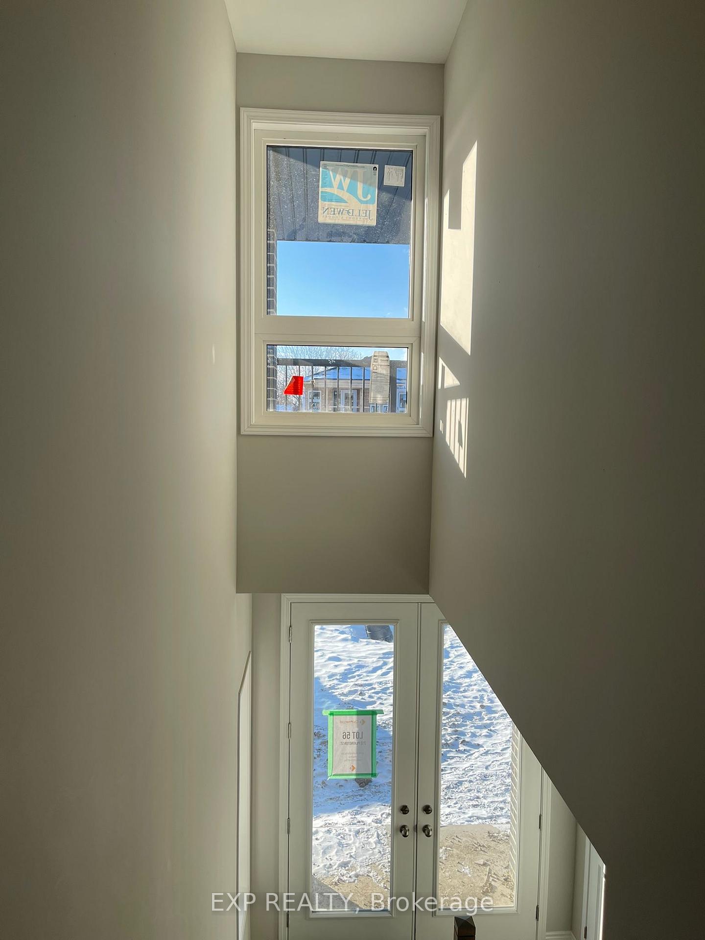 Photo 2 of 212 Pilkington Street, Thorold, Allanburg/Thorold South — HOMEH