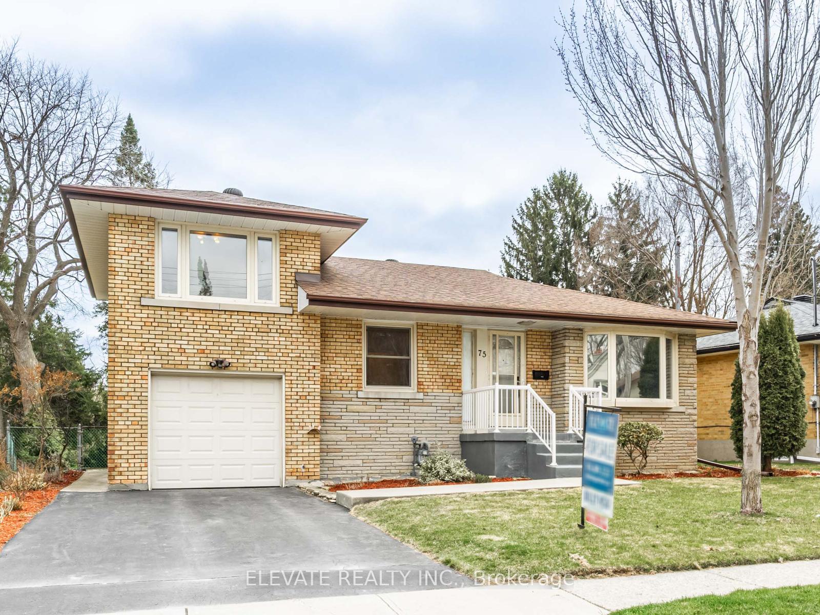 Photo 2 of 75 Perivale Crescent, Scarborough, Bendale — HOMEH