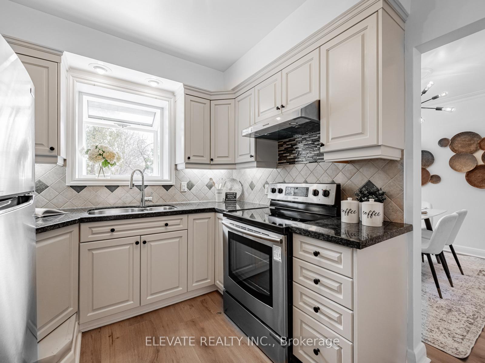 Photo 5 of 75 Perivale Crescent, Scarborough, Bendale — HOMEH