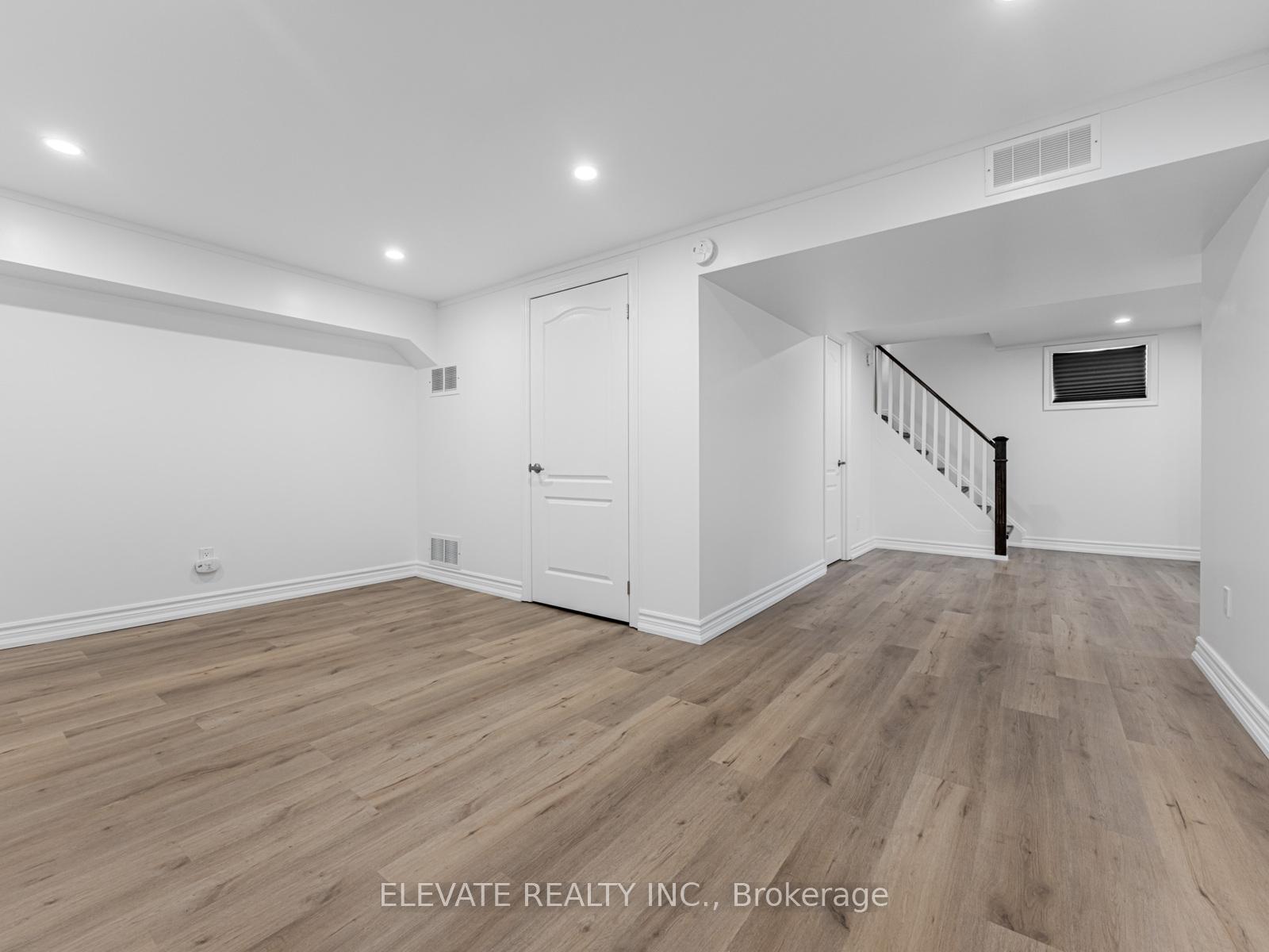Photo 19 of 75 Perivale Crescent, Scarborough, Bendale — HOMEH