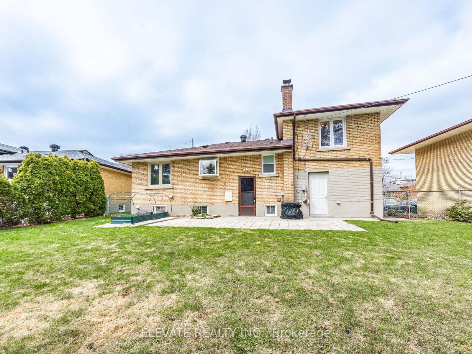 Photo 32 of 75 Perivale Crescent, Scarborough, Bendale — HOMEH