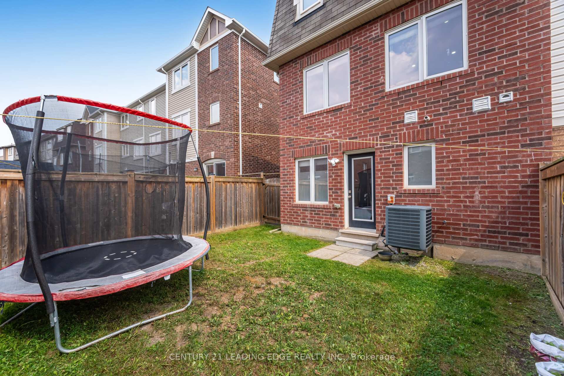 Photo 40 of 42 Memory Lane, Brampton, Northwest Brampton — HOMEH