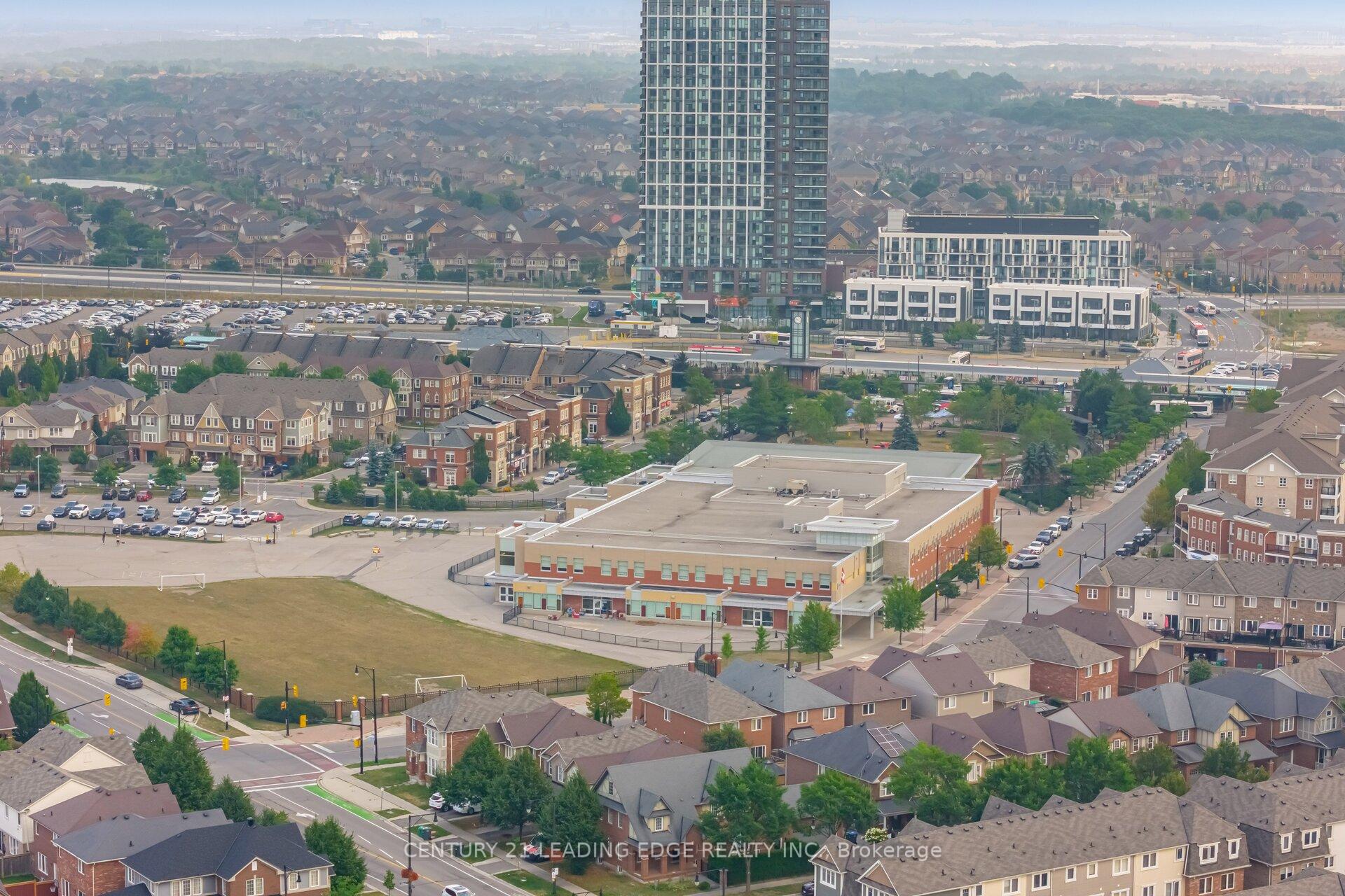 Photo 47 of 42 Memory Lane, Brampton, Northwest Brampton — HOMEH
