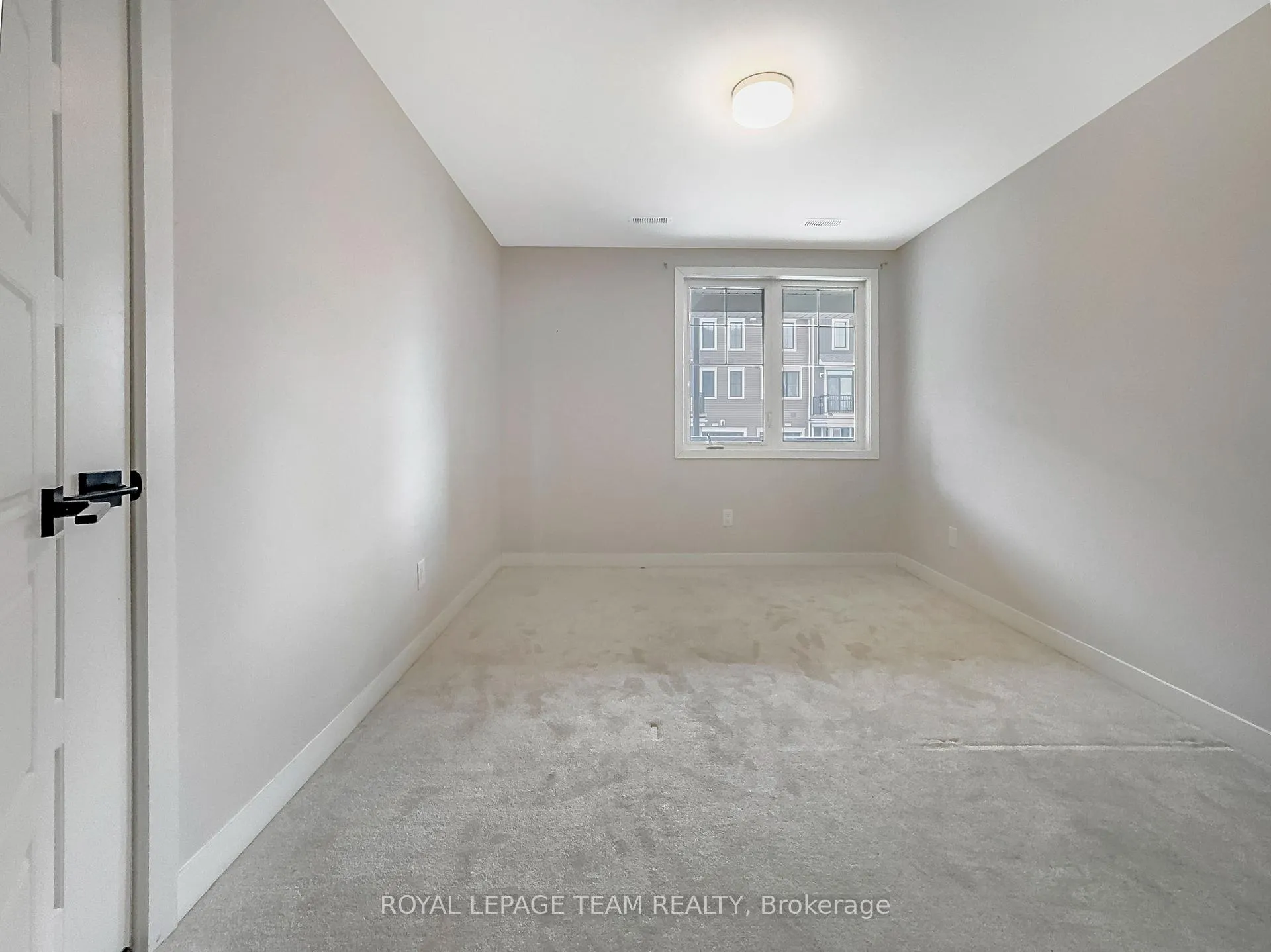 Photo 12 of 309 Olivenite Private, Ottawa, Barrhaven - Heritage Park — HOMEH