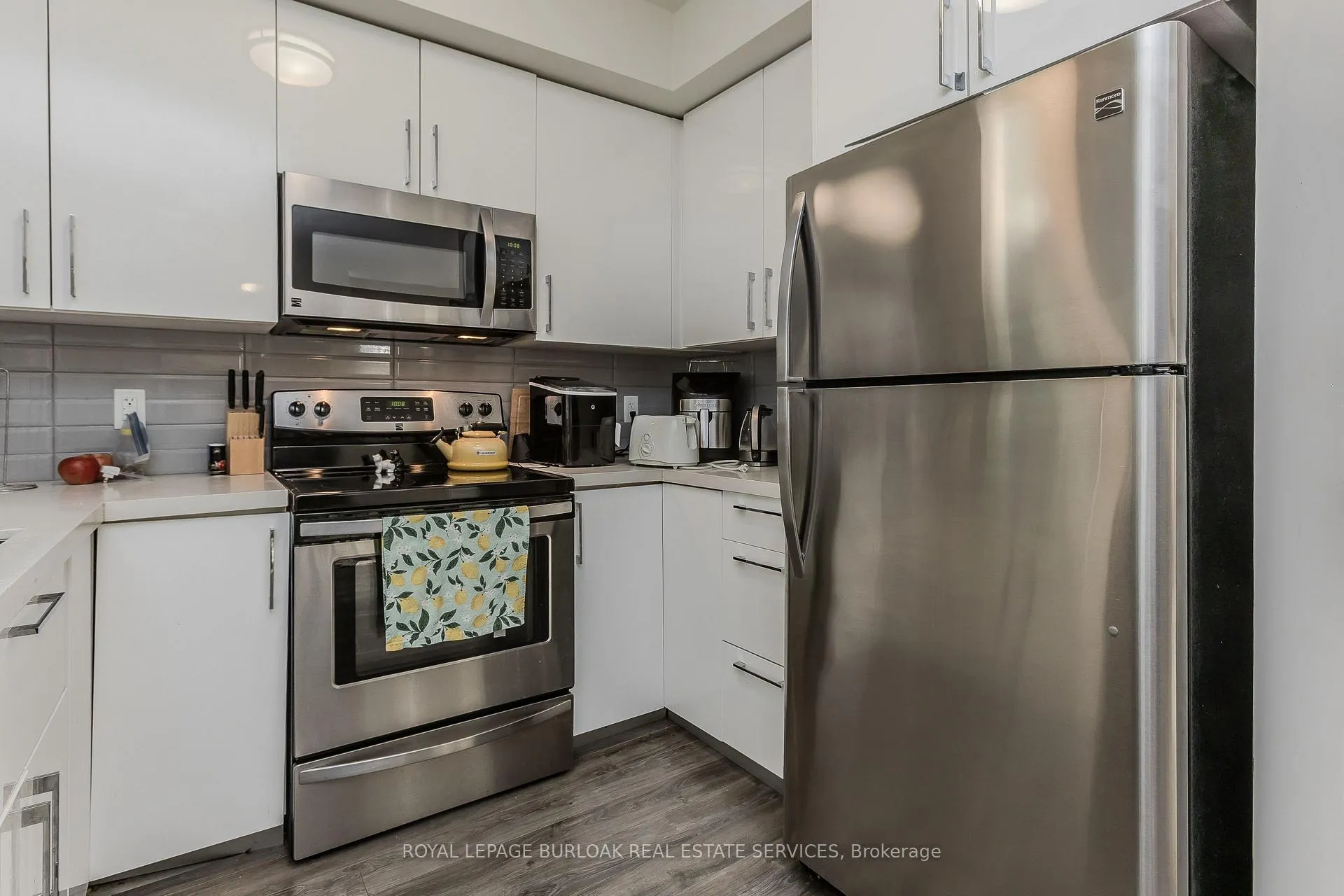 Photo 5 of Unit 526, 1291 Gordon Street, Guelph, Kortright West — HOMEH