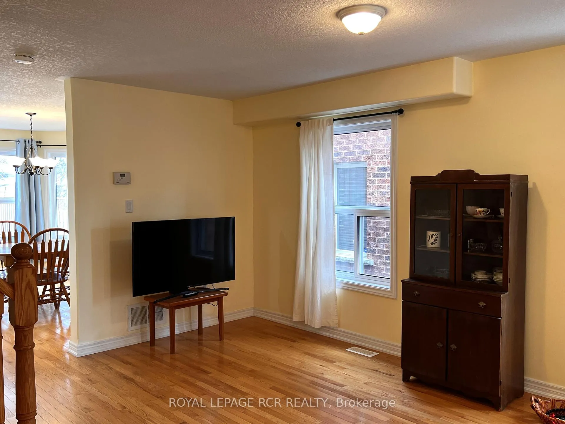 Photo 7 of 45 Buchanan Drive, New Tecumseth, Alliston — HOMEH