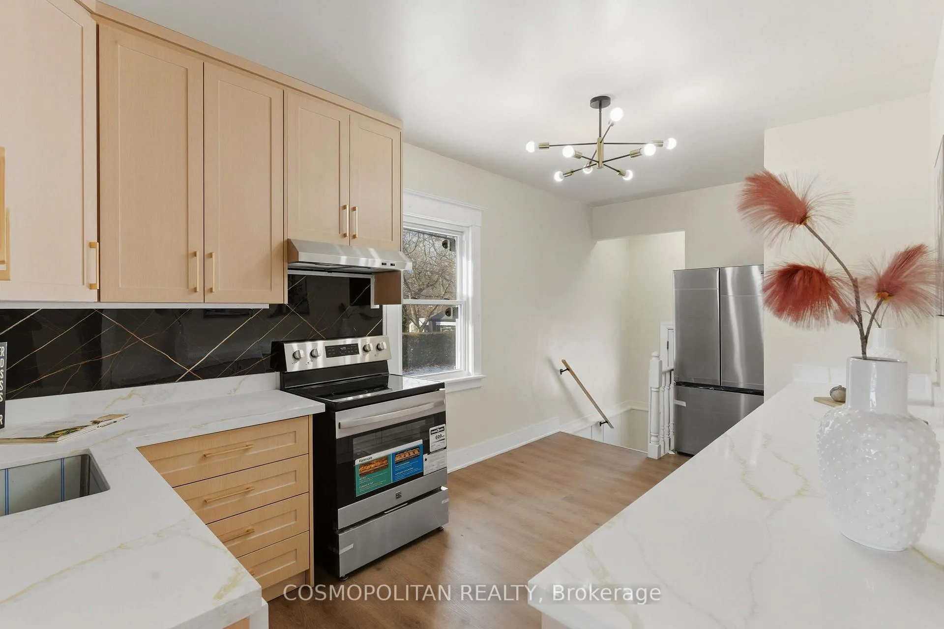 Photo 11 of 5205 Jepson Street, Niagara Falls, Cherrywood — HOMEH