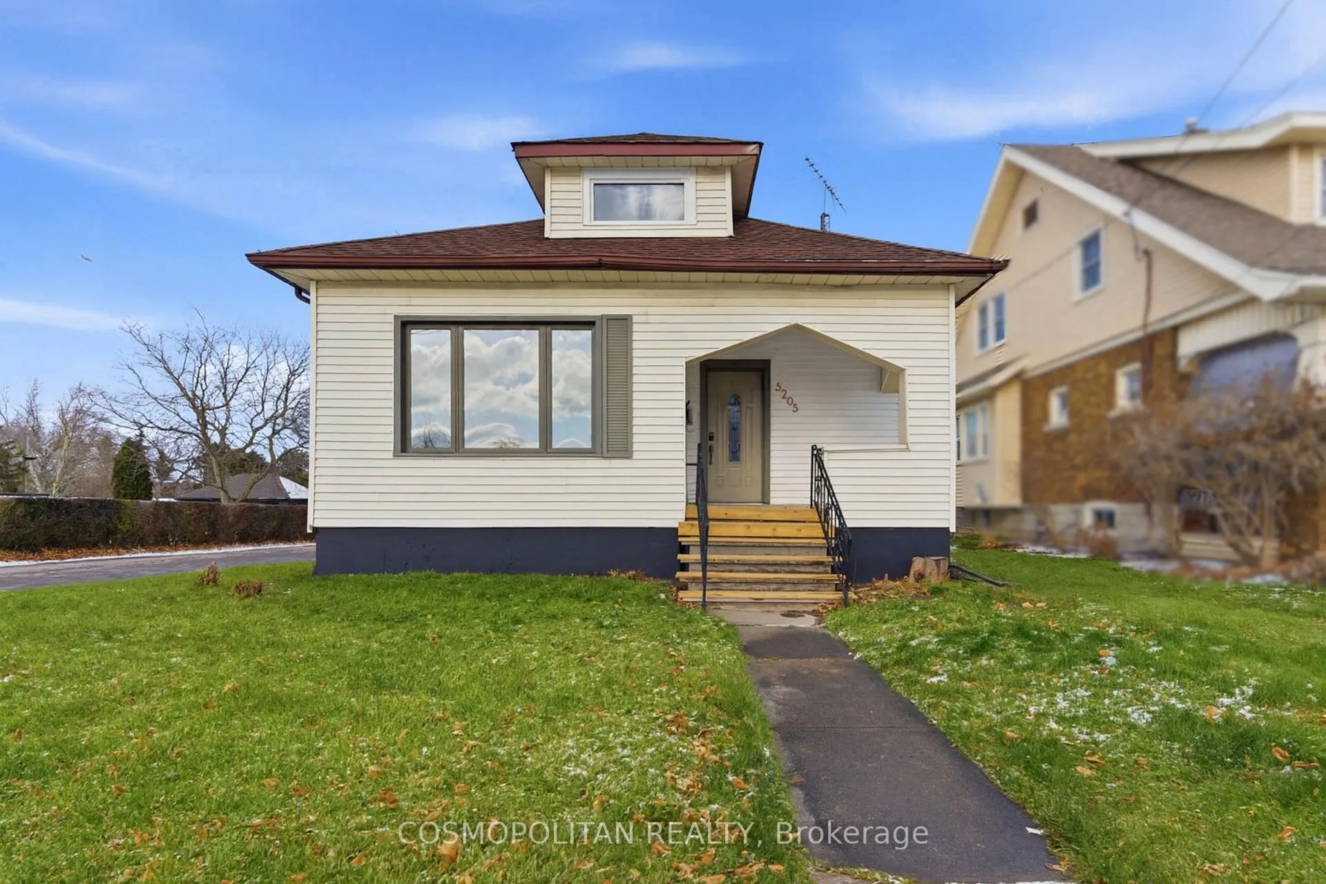 Photo 43 of 5205 Jepson Street, Niagara Falls, Cherrywood — HOMEH