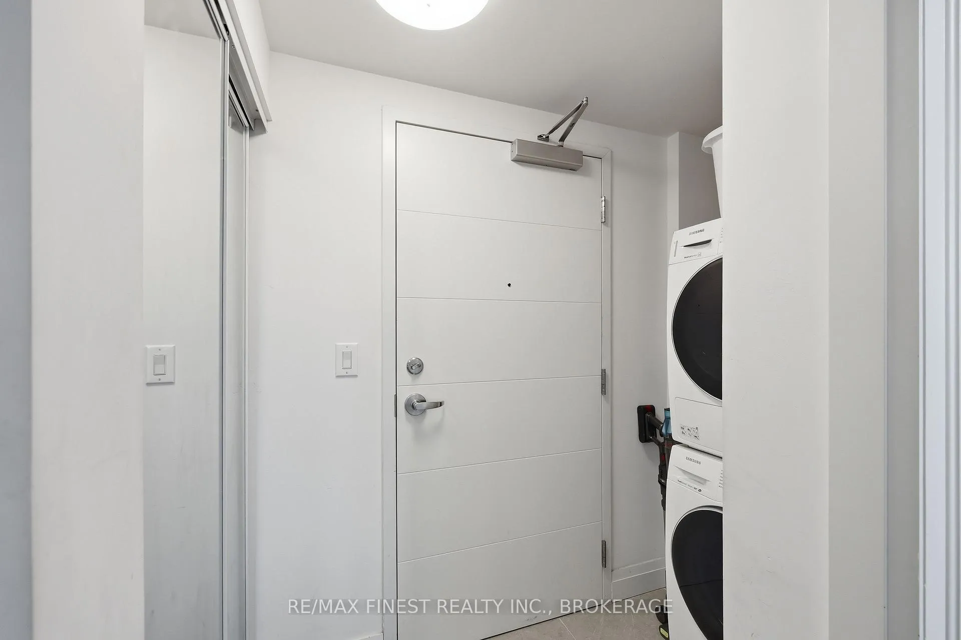 Photo 22 of Unit 930, 652 Princess Street, Kingston, Central City East — HOMEH