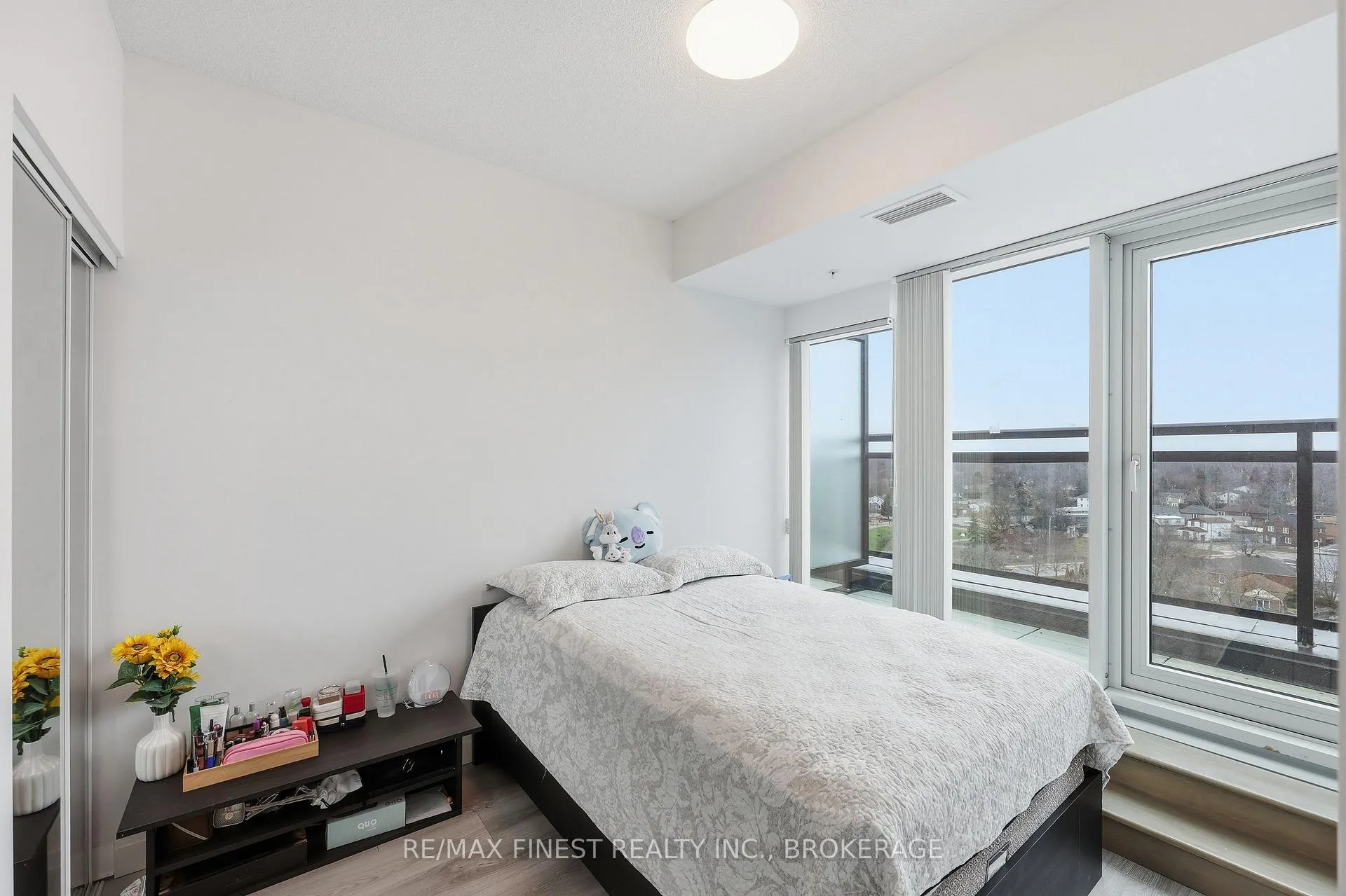 Photo 37 of Unit 930, 652 Princess Street, Kingston, Central City East — HOMEH