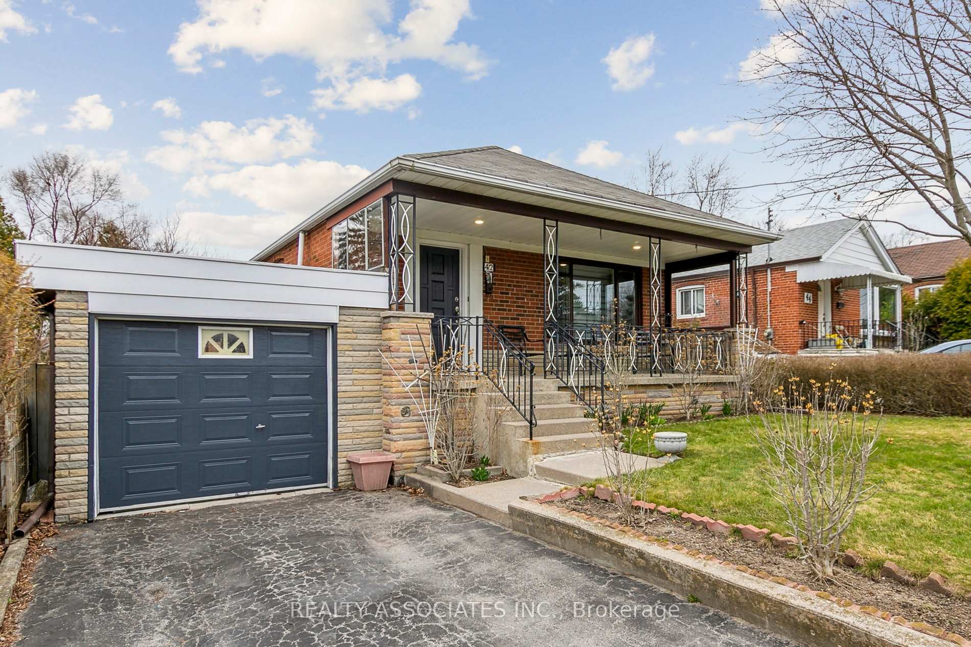 Front of 42 Fraserton Crescent