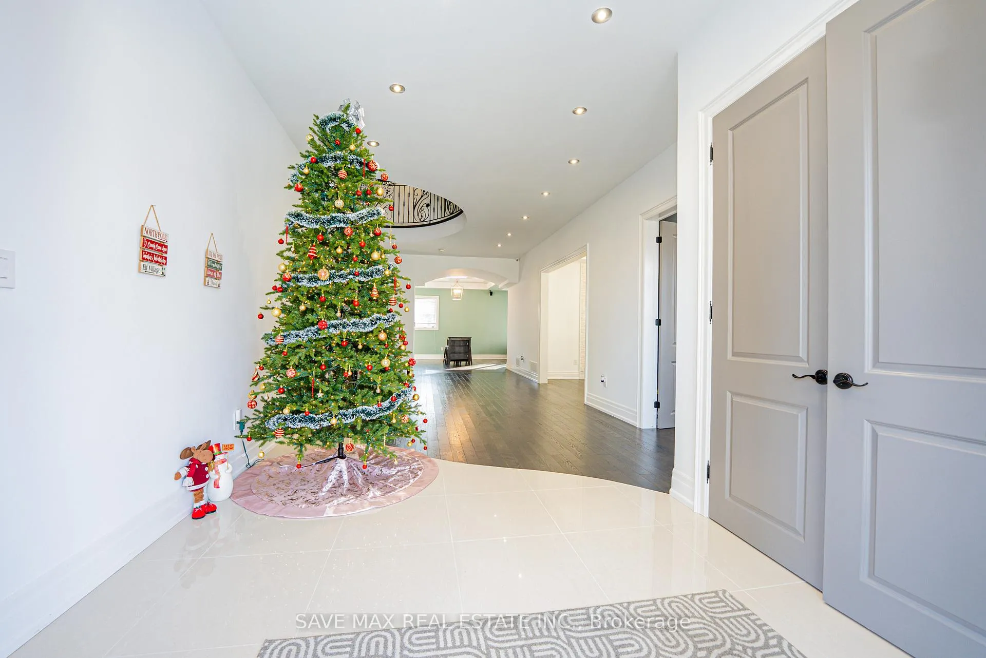 Photo 6 of 23 Hillcrest Avenue, Brampton, Queen Street Corridor — HOMEH
