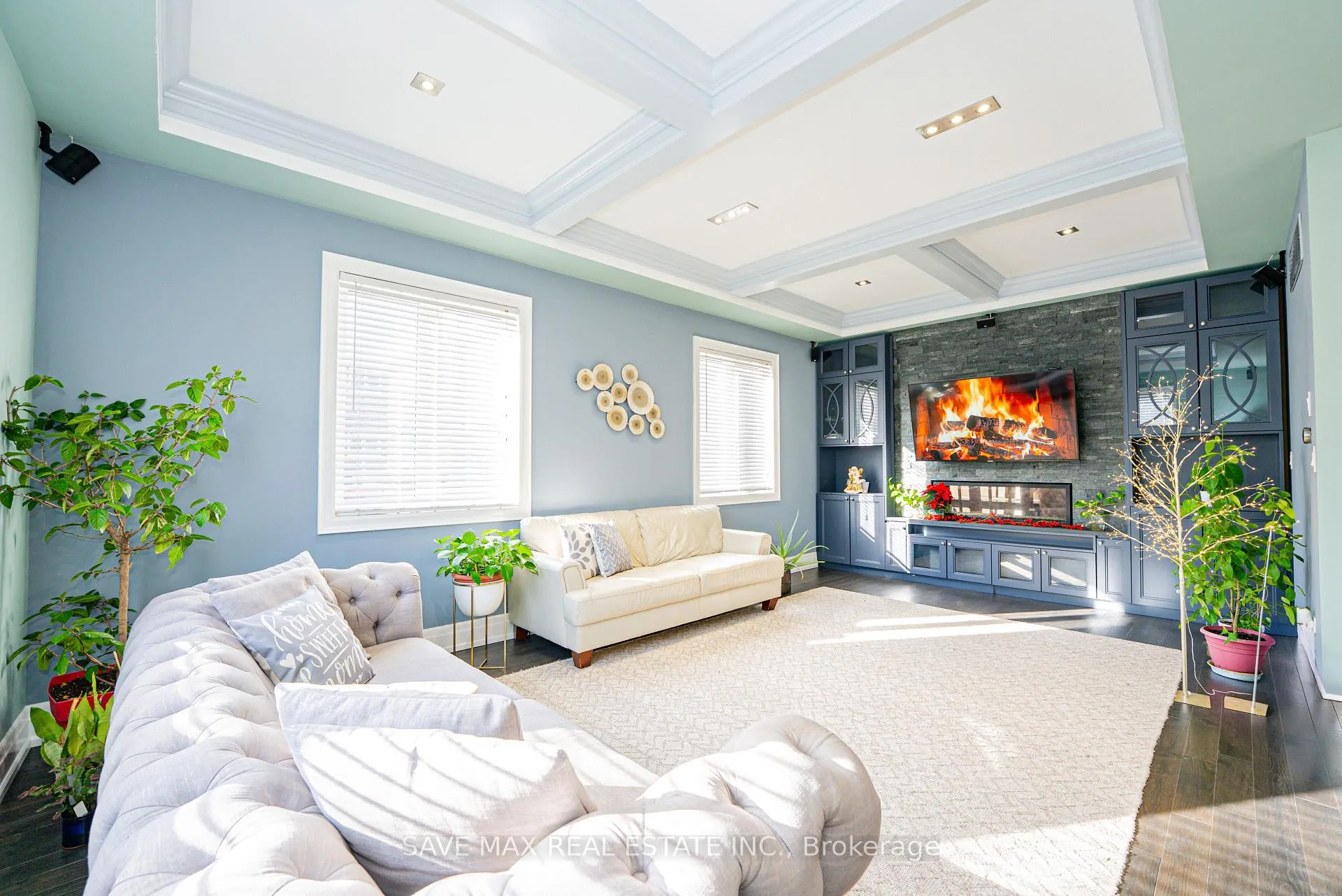 Photo 10 of 23 Hillcrest Avenue, Brampton, Queen Street Corridor — HOMEH