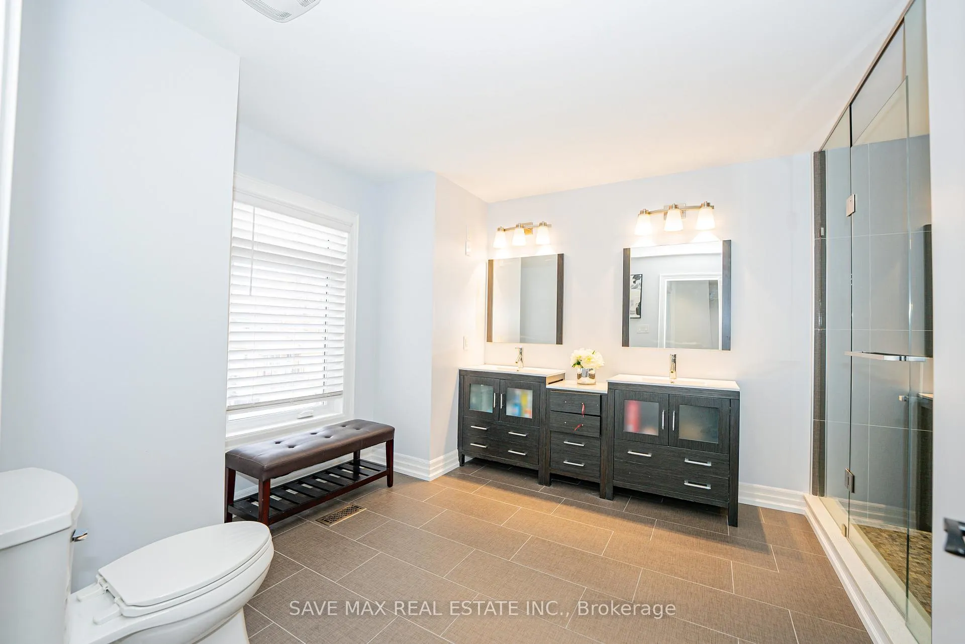 Photo 30 of 23 Hillcrest Avenue, Brampton, Queen Street Corridor — HOMEH