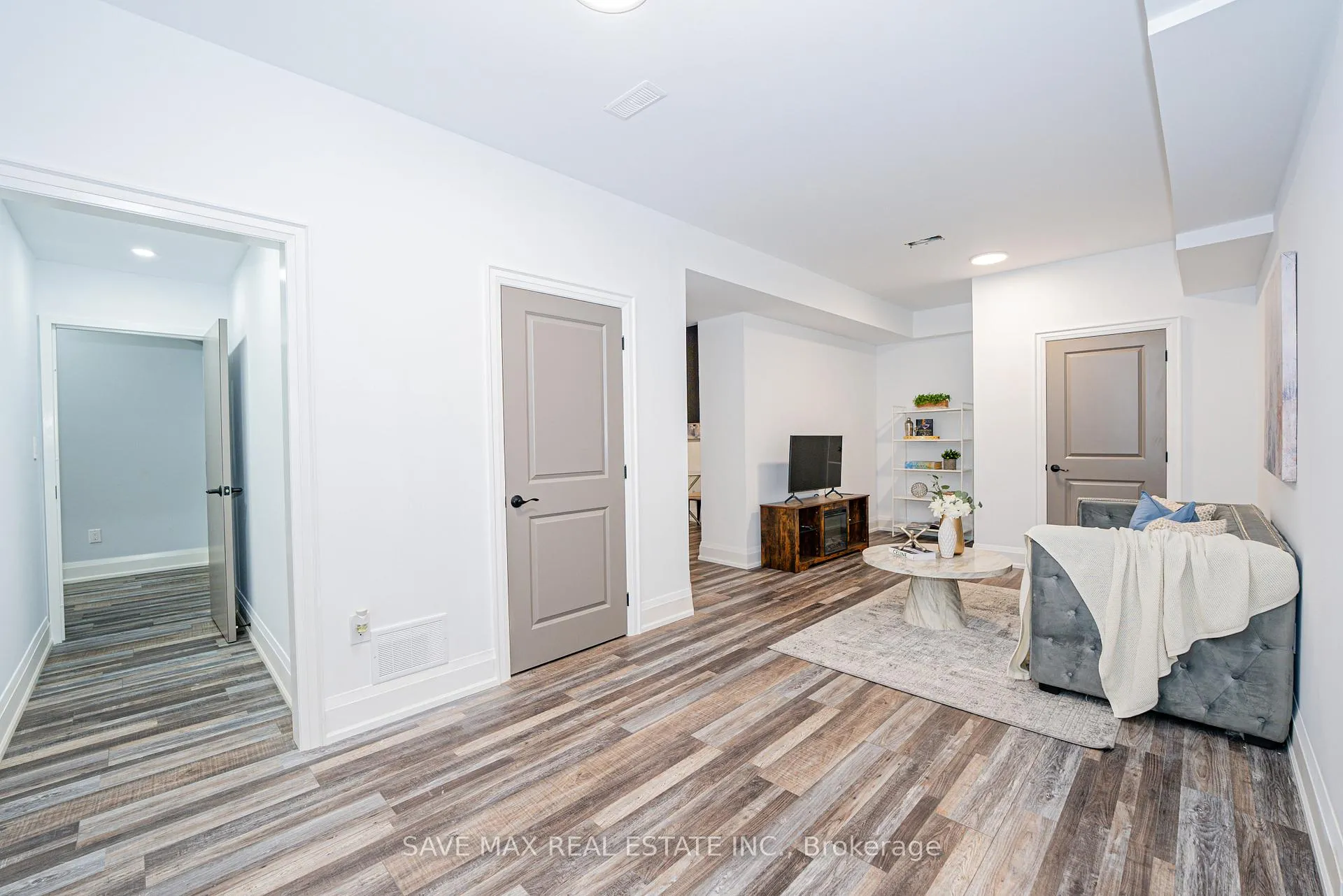 Photo 31 of 23 Hillcrest Avenue, Brampton, Queen Street Corridor — HOMEH