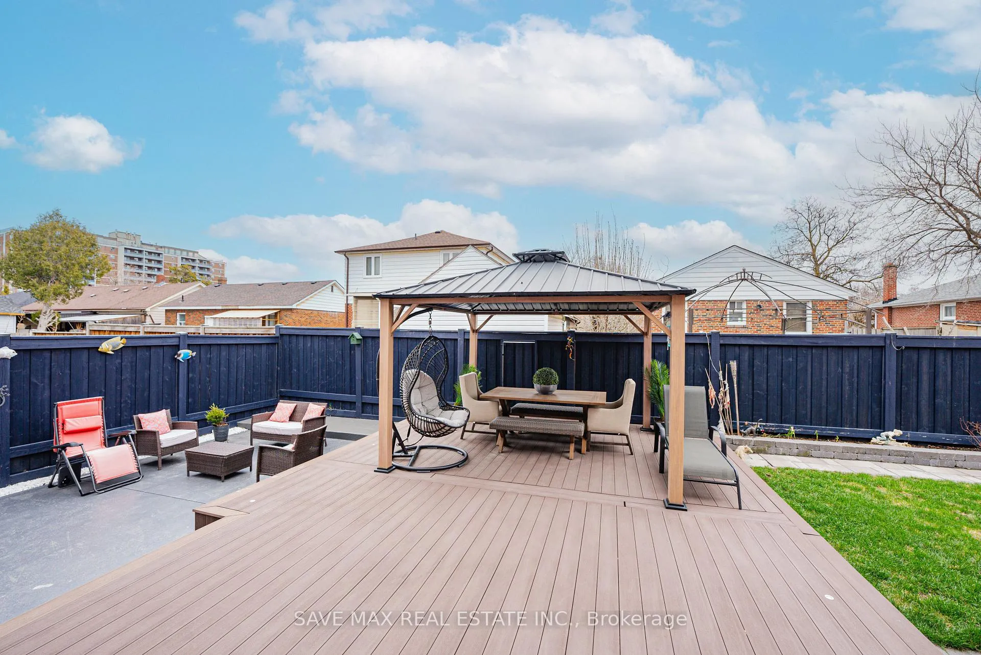 Photo 39 of 23 Hillcrest Avenue, Brampton, Queen Street Corridor — HOMEH
