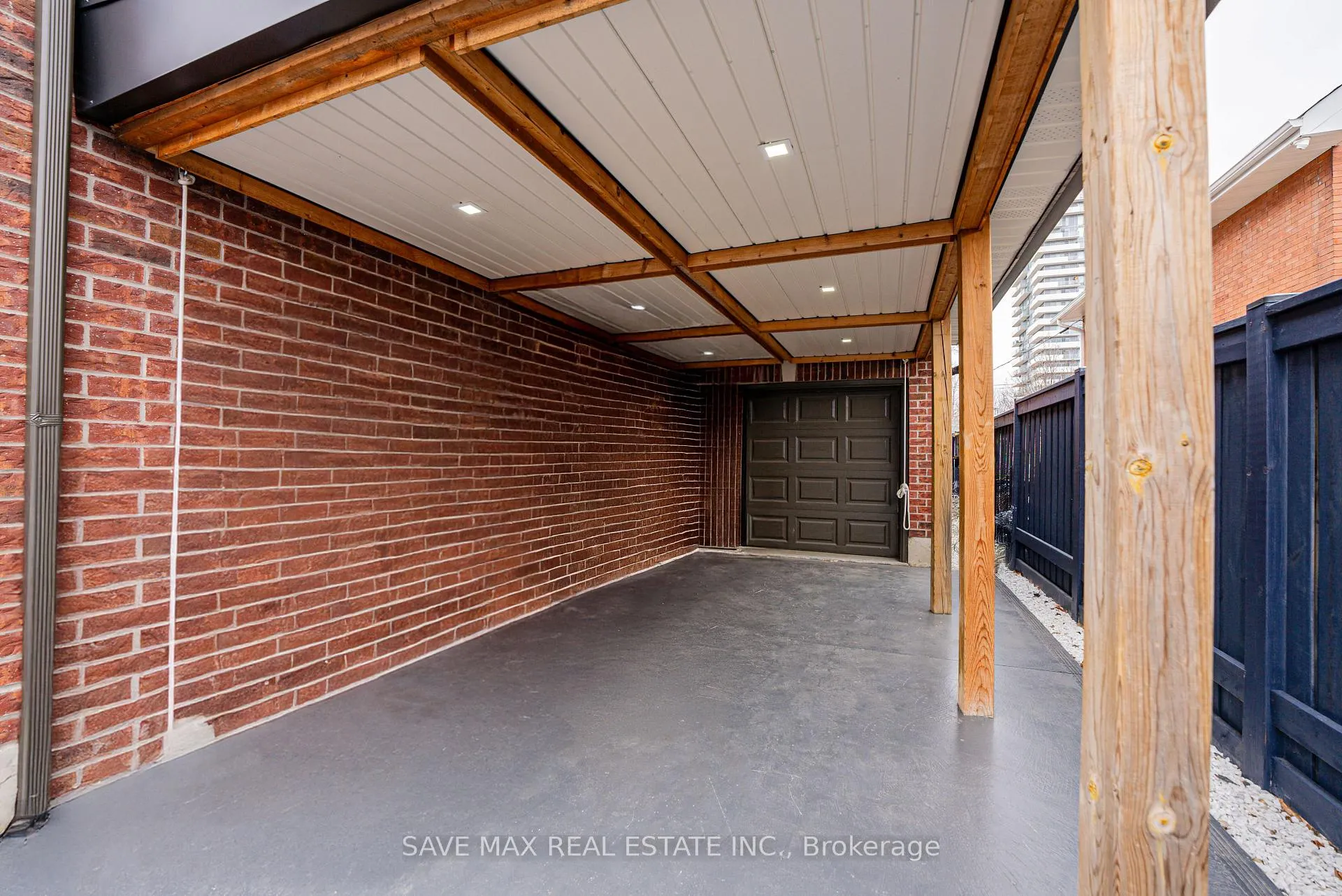 Photo 41 of 23 Hillcrest Avenue, Brampton, Queen Street Corridor — HOMEH