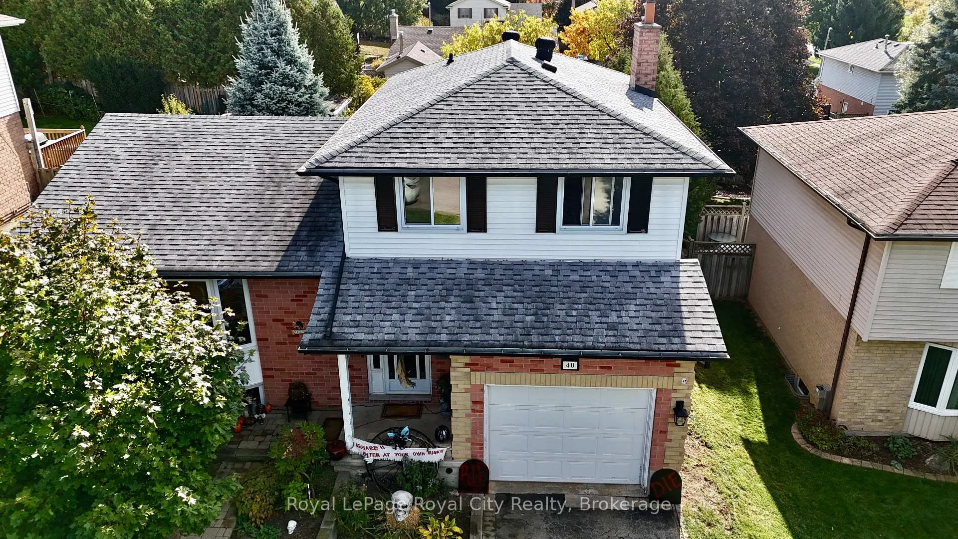 Photo 6 of 40 Shoemaker Crescent, Guelph, Willow West/Sugarbush/West Acres — HOMEH