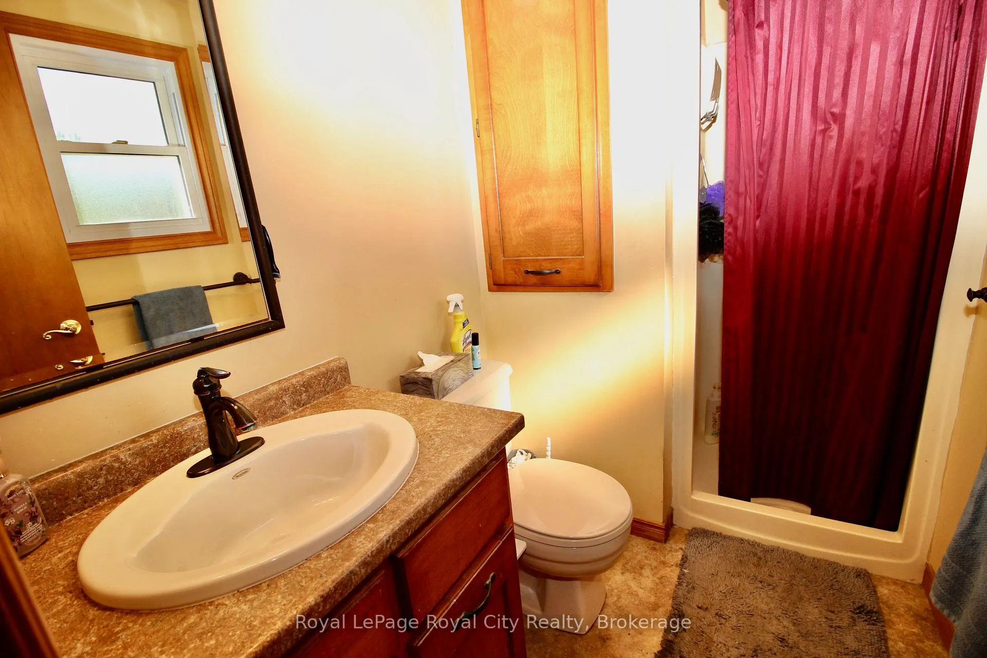 Photo 16 of 40 Shoemaker Crescent, Guelph, Willow West/Sugarbush/West Acres — HOMEH