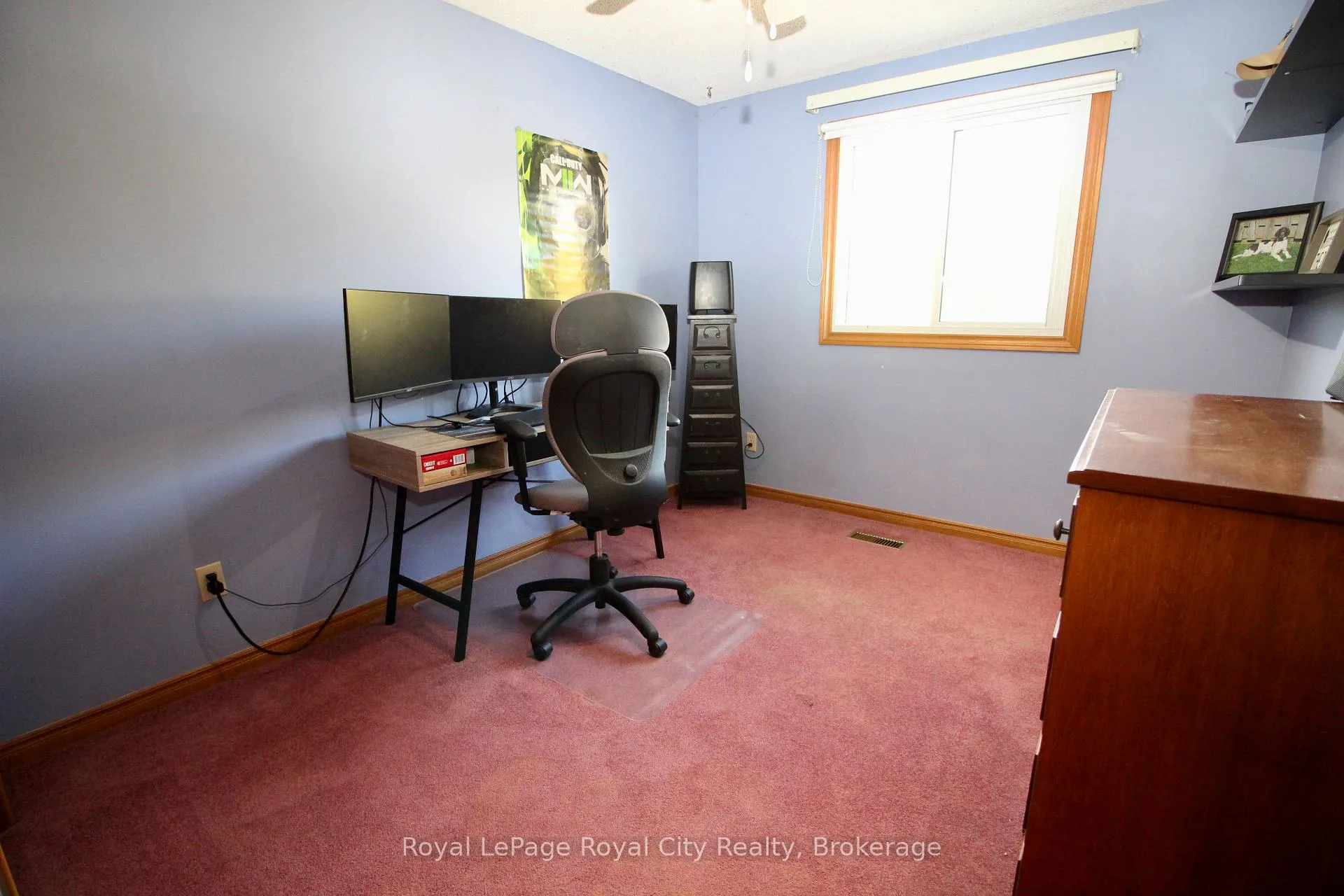 Photo 18 of 40 Shoemaker Crescent, Guelph, Willow West/Sugarbush/West Acres — HOMEH