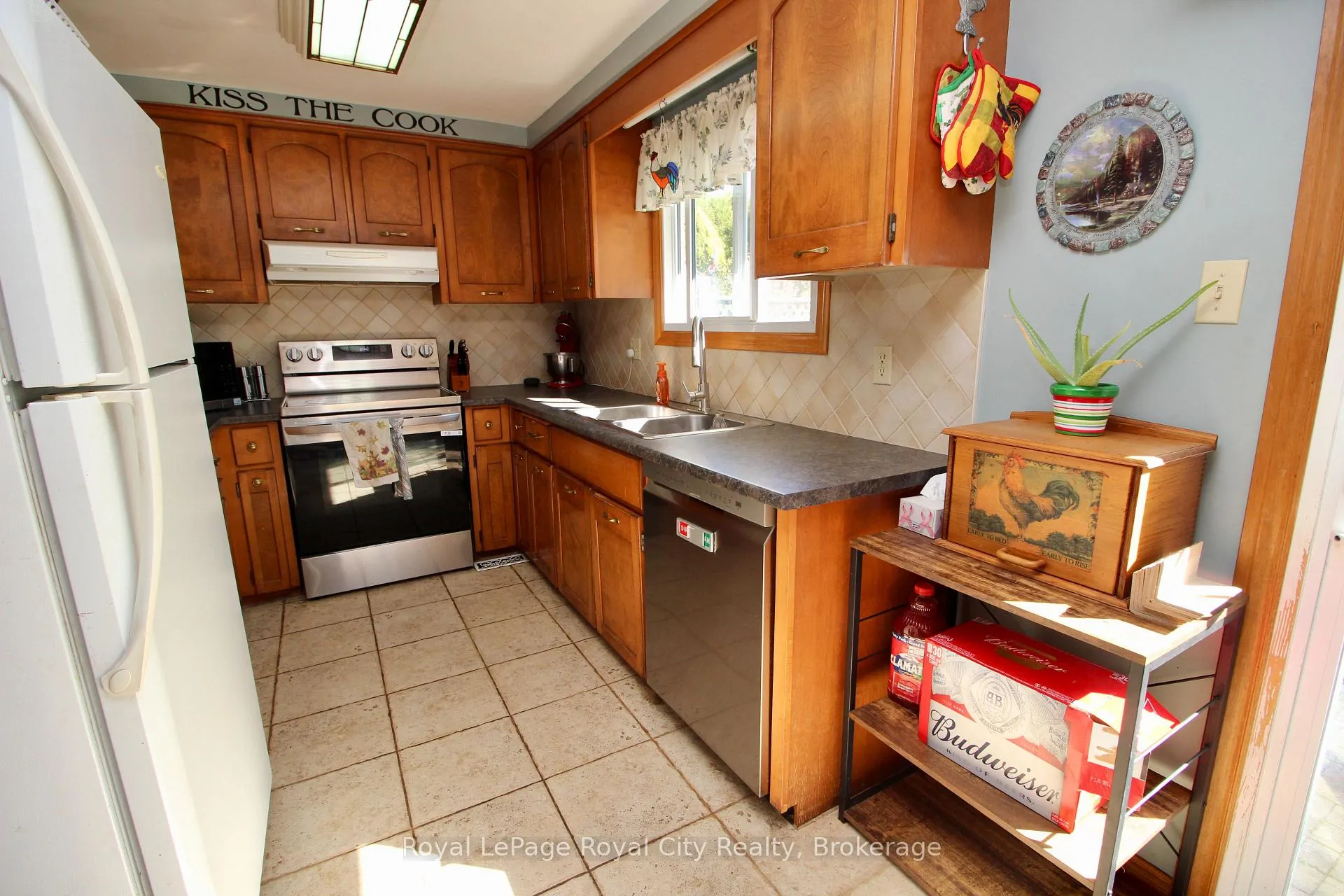 Photo 31 of 40 Shoemaker Crescent, Guelph, Willow West/Sugarbush/West Acres — HOMEH