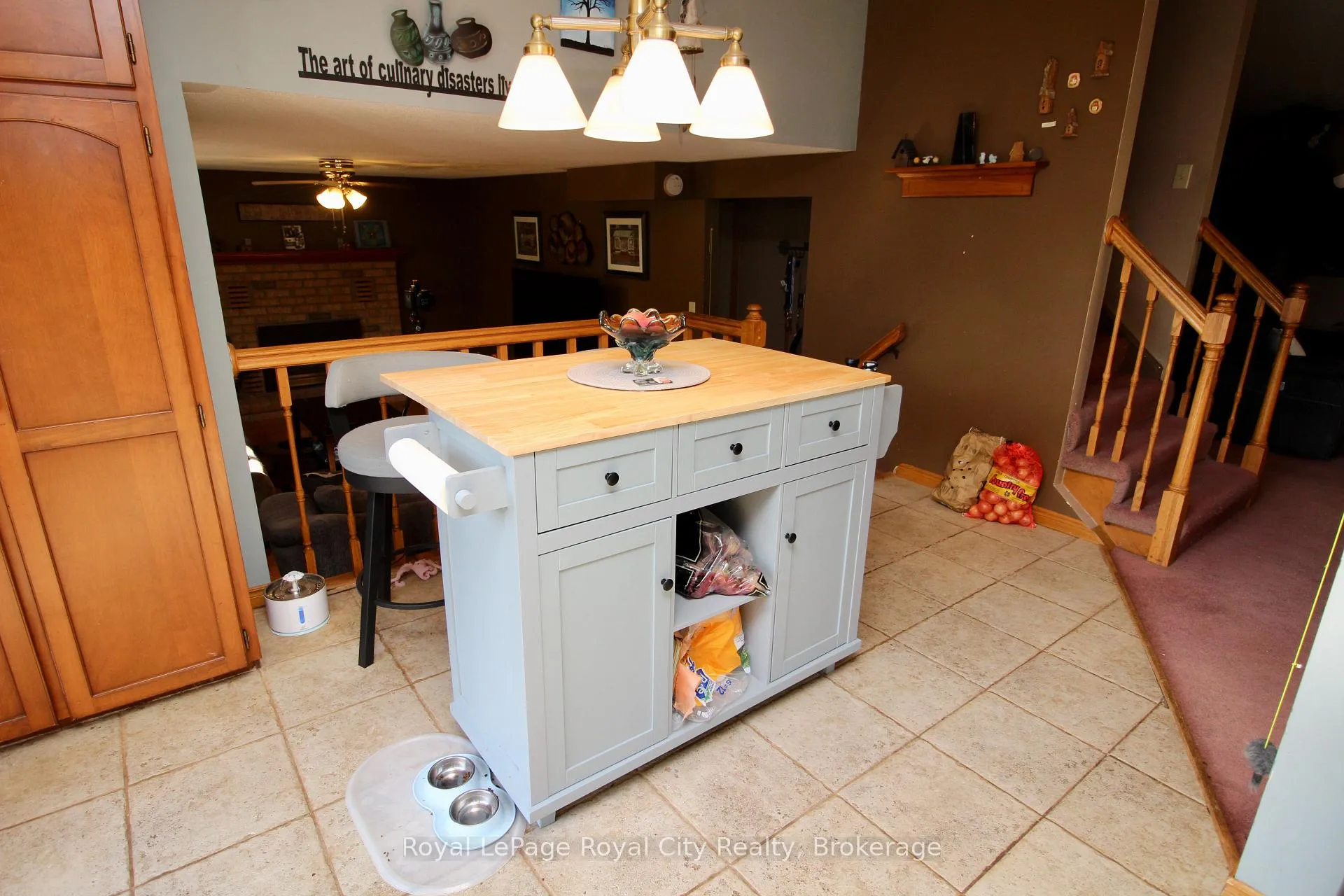 Photo 36 of 40 Shoemaker Crescent, Guelph, Willow West/Sugarbush/West Acres — HOMEH