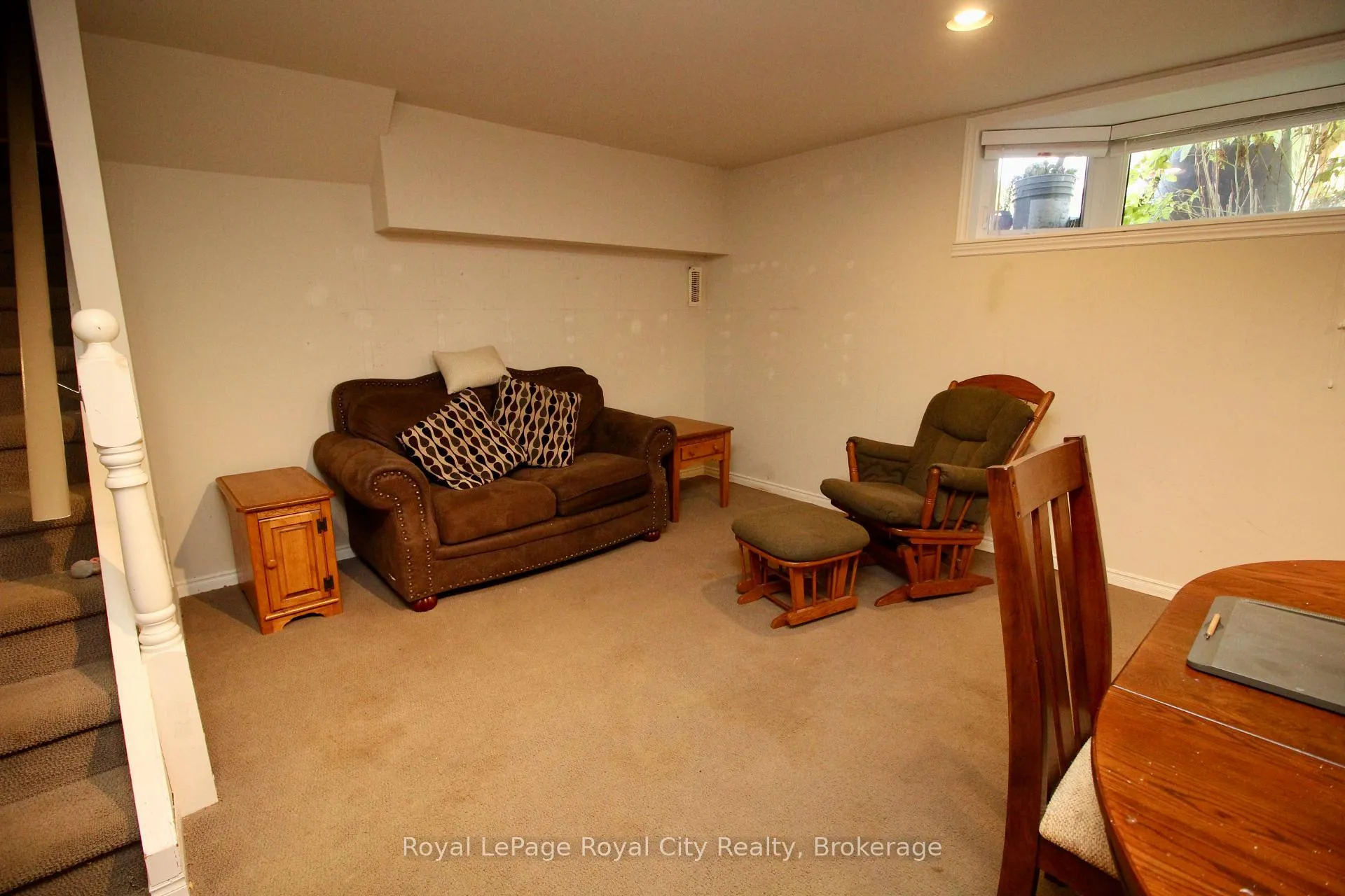 Photo 42 of 40 Shoemaker Crescent, Guelph, Willow West/Sugarbush/West Acres — HOMEH