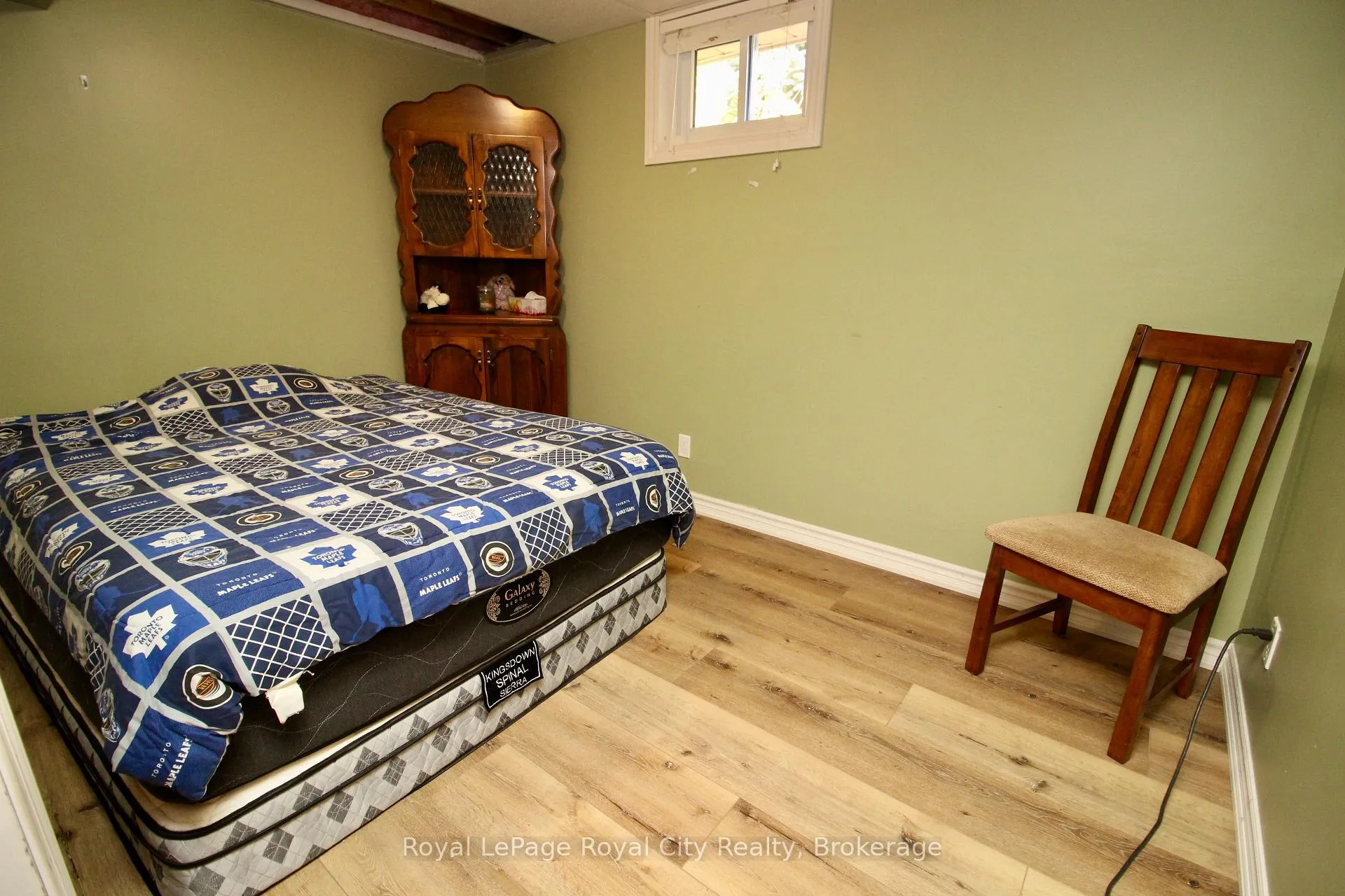 Photo 44 of 40 Shoemaker Crescent, Guelph, Willow West/Sugarbush/West Acres — HOMEH