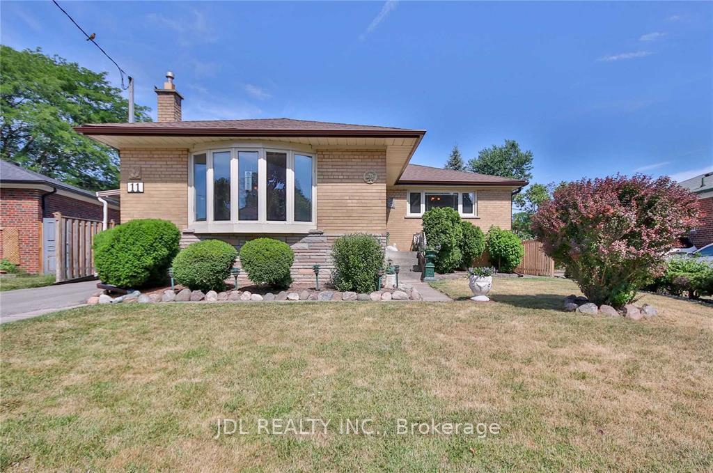 Photo 1 of 11 Tordale Crescent, Scarborough, Bendale — HOMEH