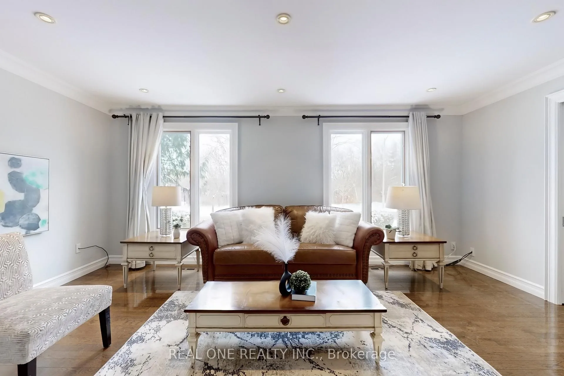 Photo 7 of 27 Aitken Circle, Markham, Unionville — HOMEH