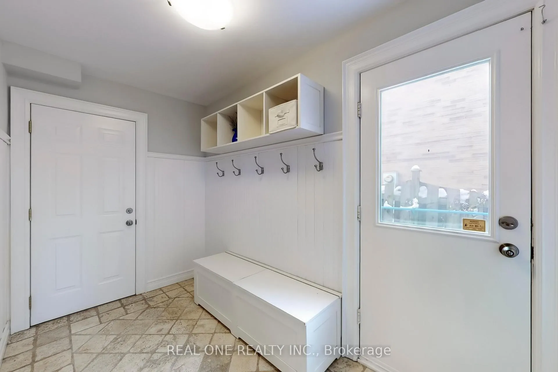 Photo 23 of 27 Aitken Circle, Markham, Unionville — HOMEH